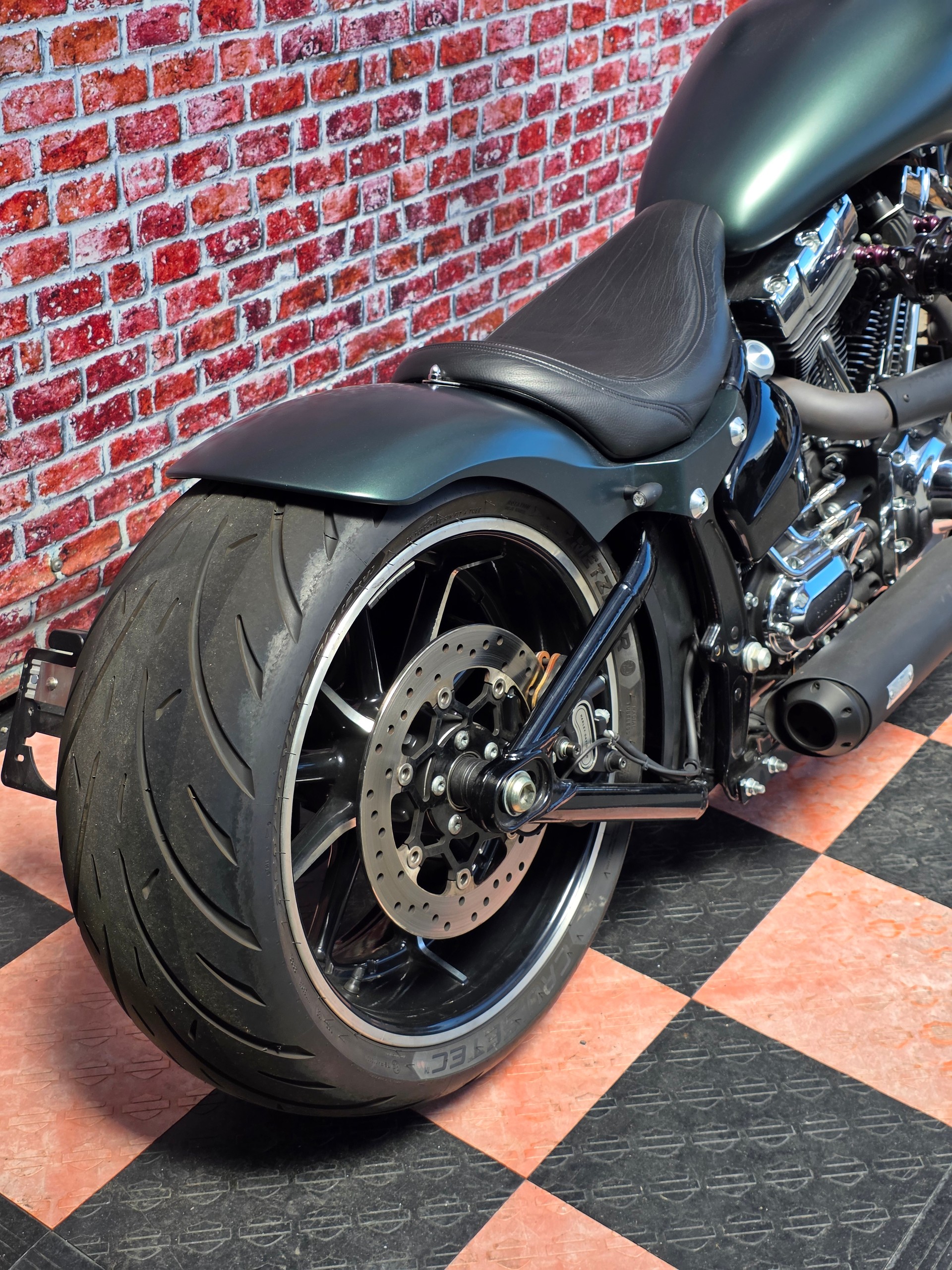 HARLEY-DAVIDSON FXSB Breakout 103 ABS-image-10