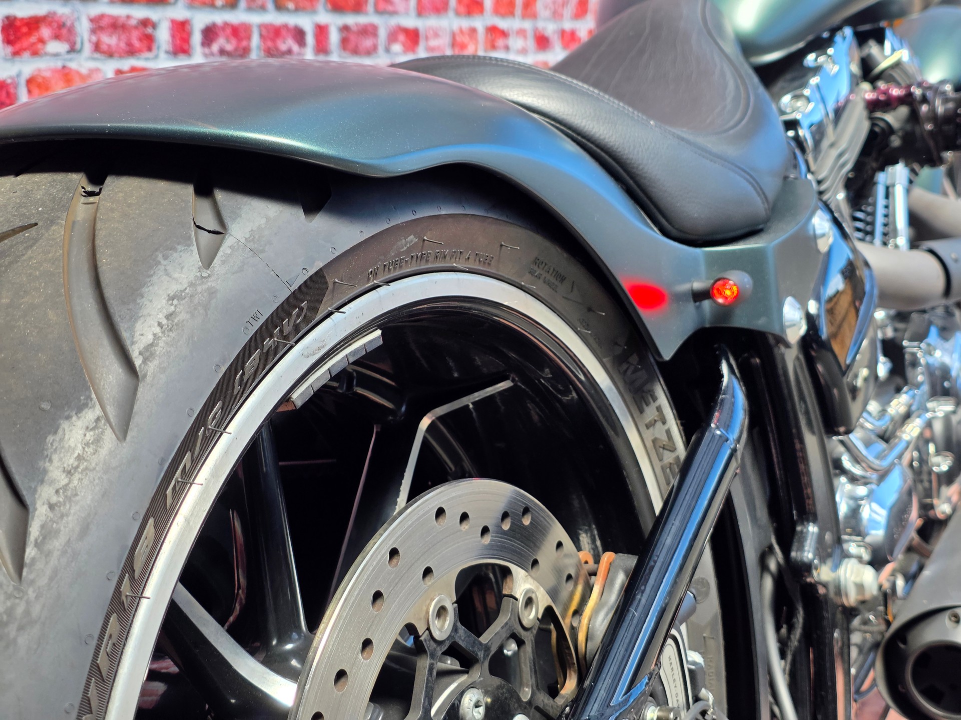 HARLEY-DAVIDSON FXSB Breakout 103 ABS-image-12