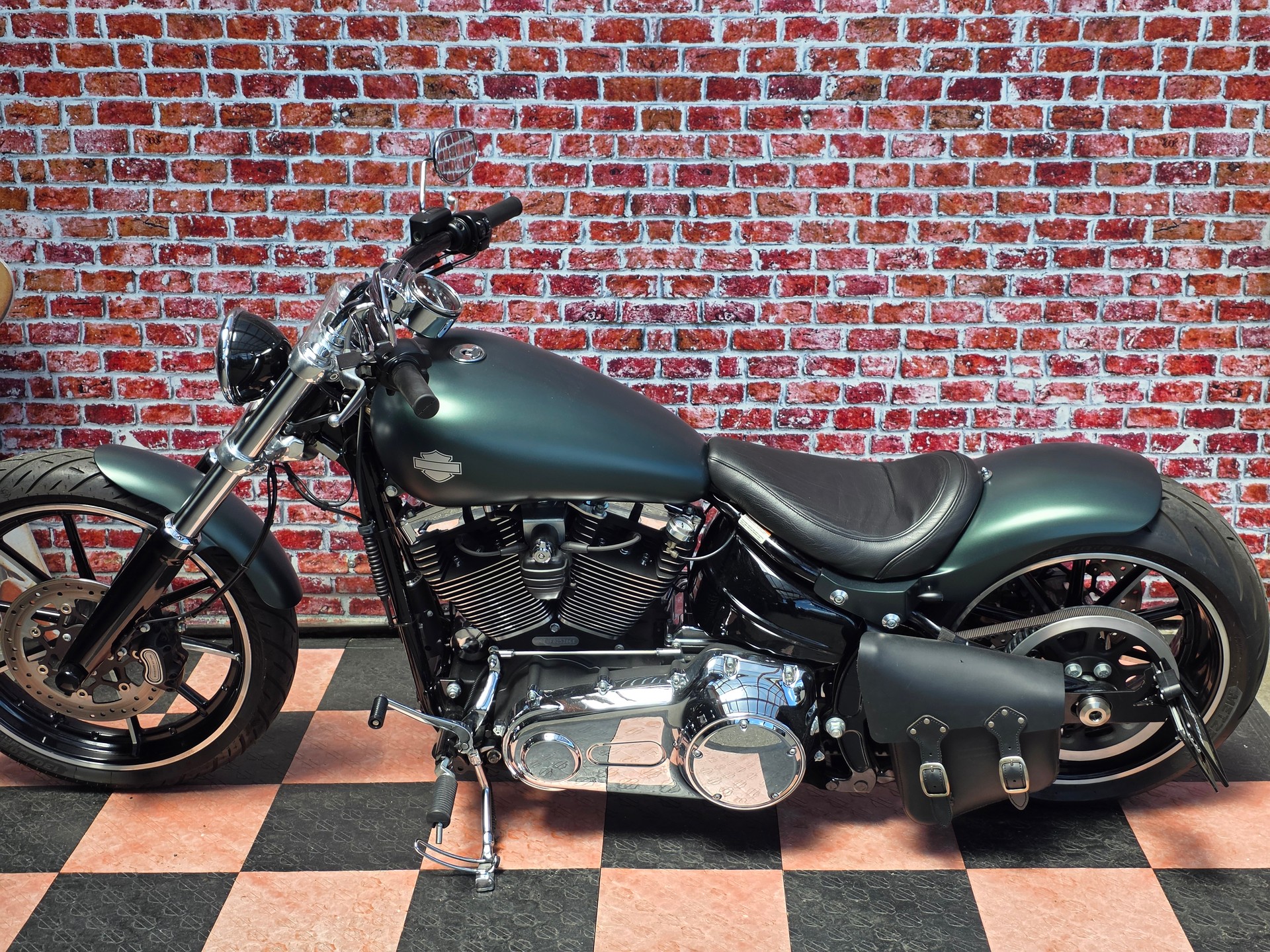 HARLEY-DAVIDSON FXSB Breakout 103 ABS-image-3