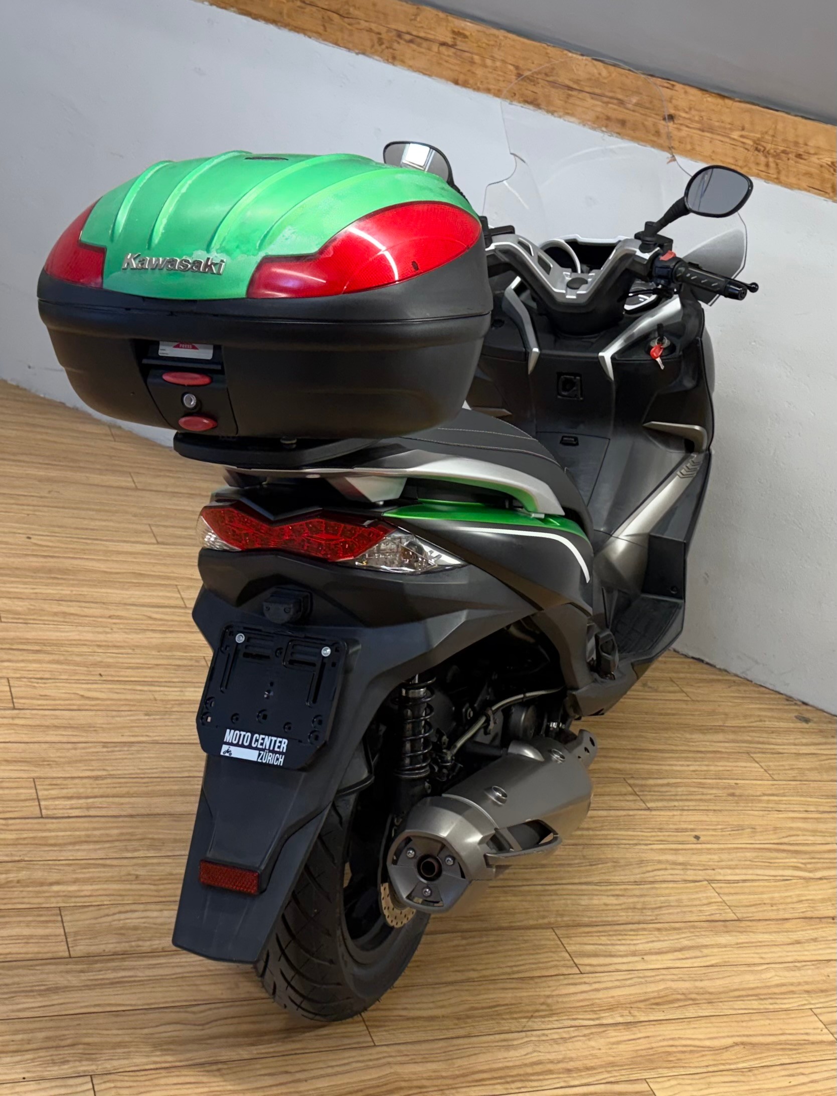 KAWASAKI J 300 SE ABS-image-2