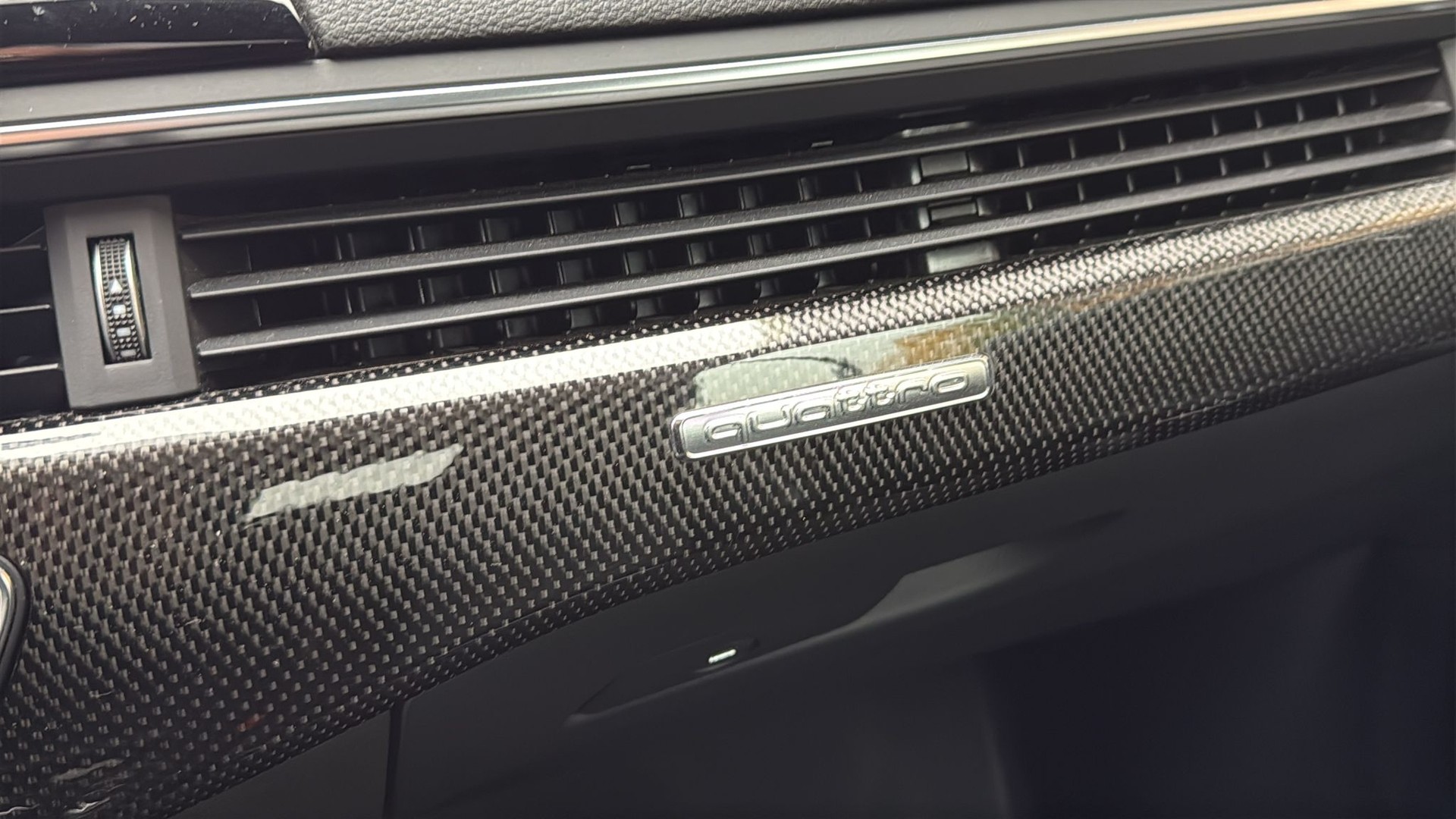 AUDI 3.0 V6 TFSI quattro T-Tronic-image-8
