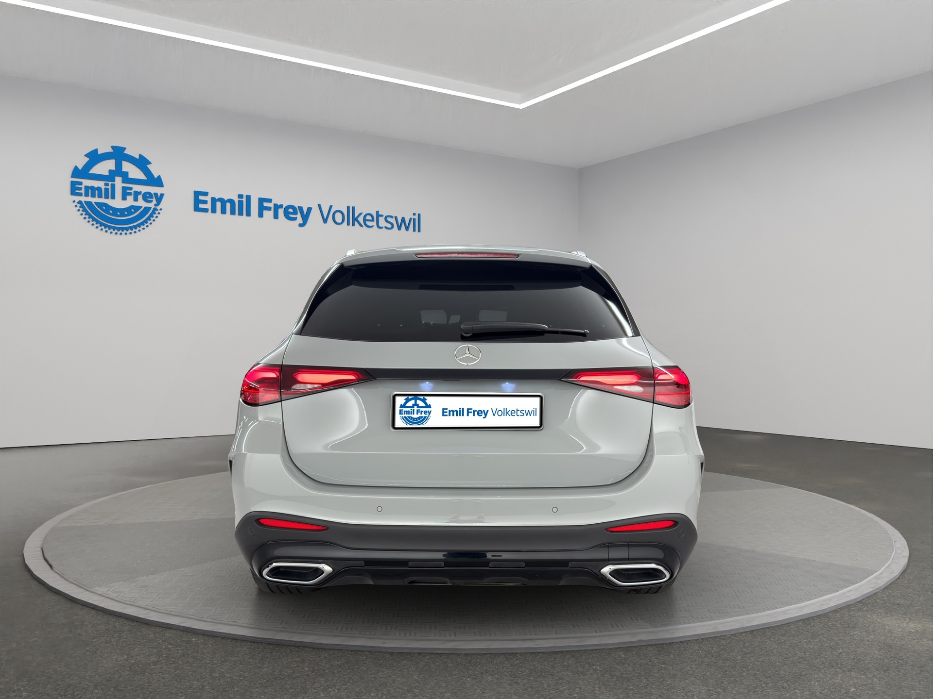 MERCEDES-BENZ GLC 400 e AMG Line 4matic-image-5