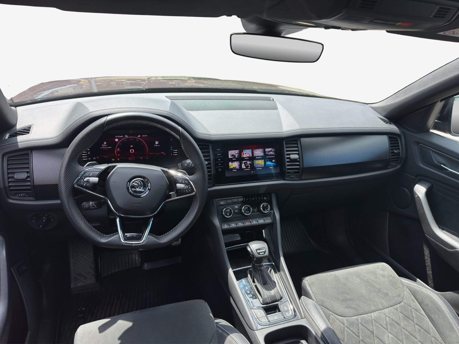 SKODA Kodiaq 2.0 TDI CR SportLine 4x4 DSG-image-8