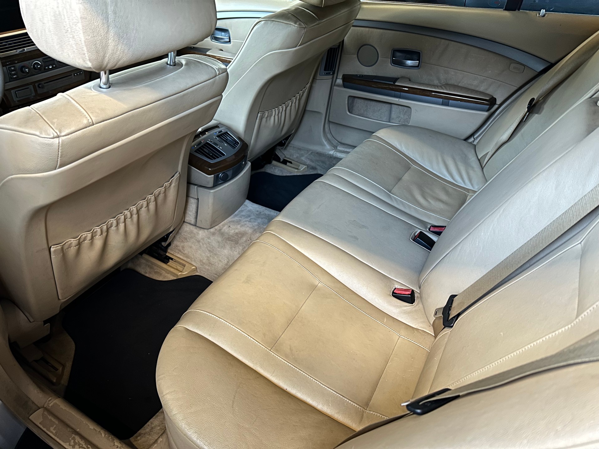 BMW 730d-image-13
