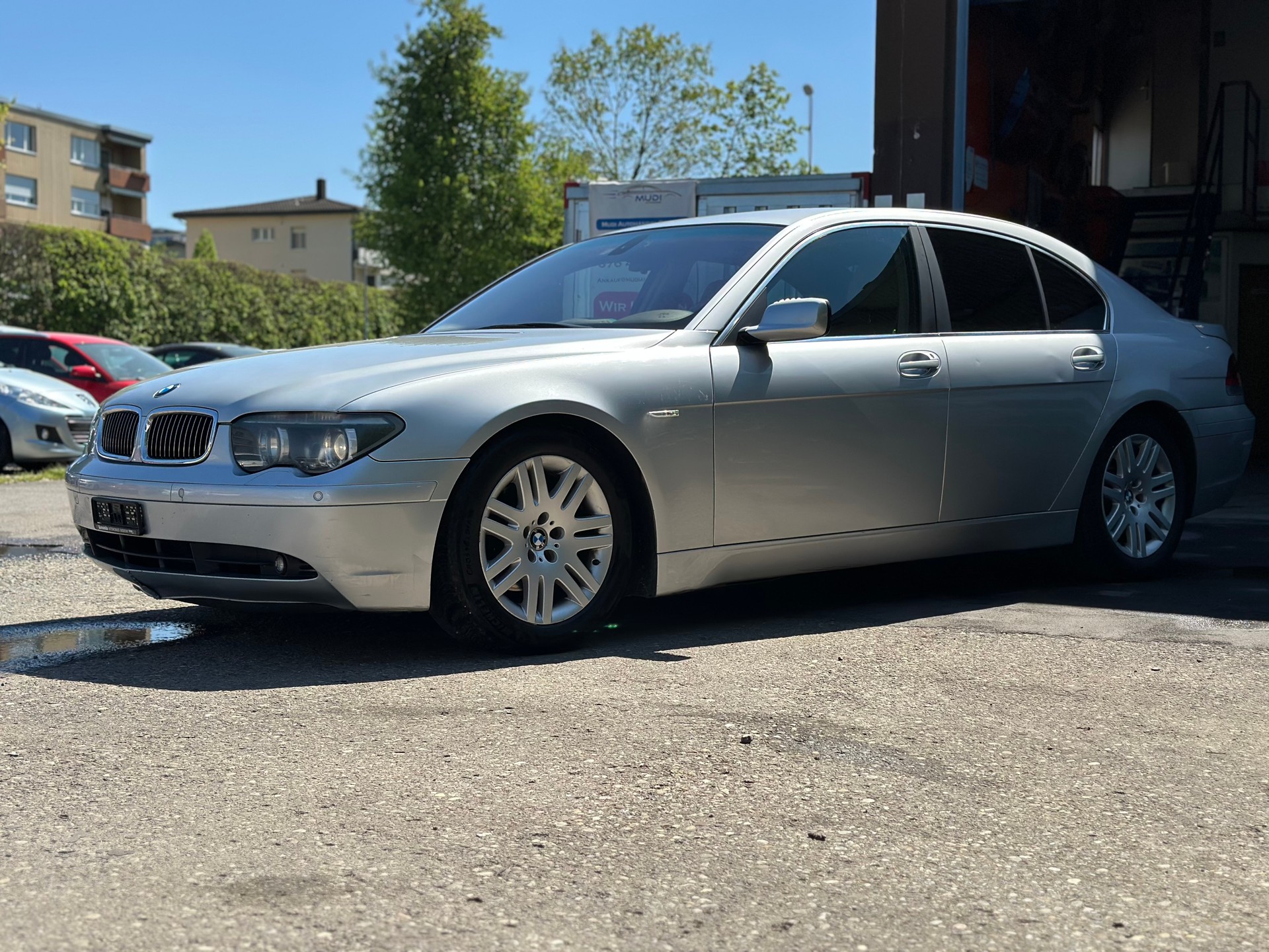 BMW 730d-image-7