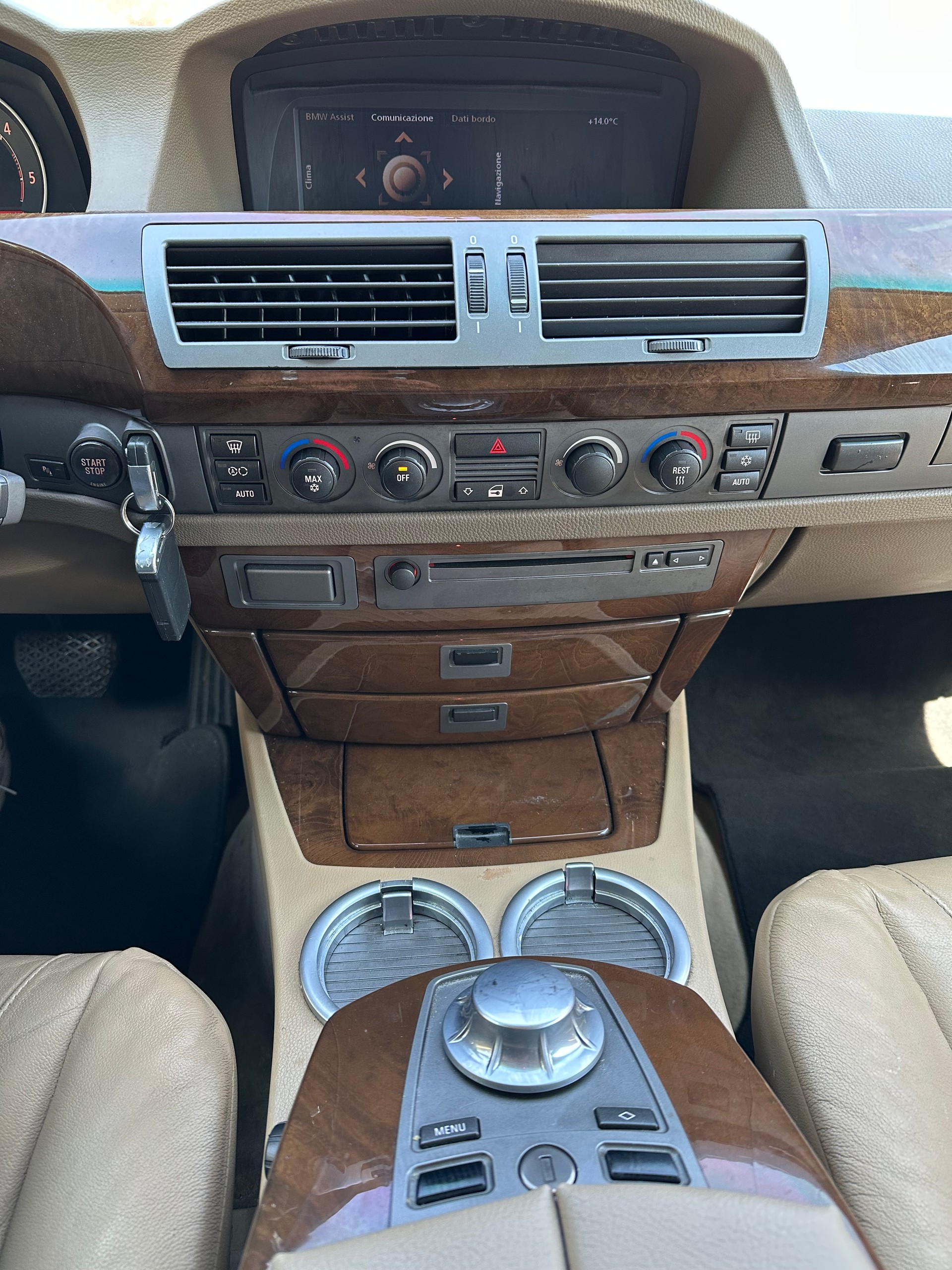 BMW 730d-image-15