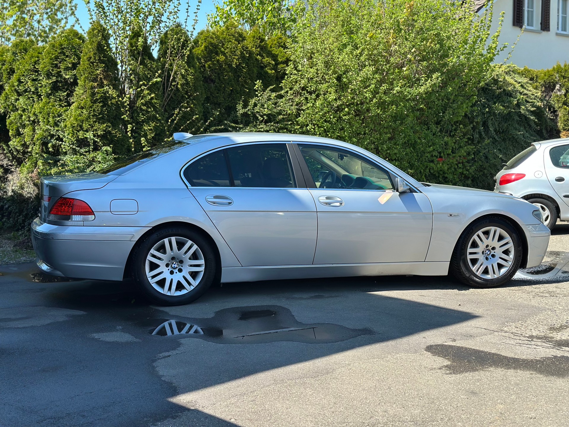 BMW 730d-image-3