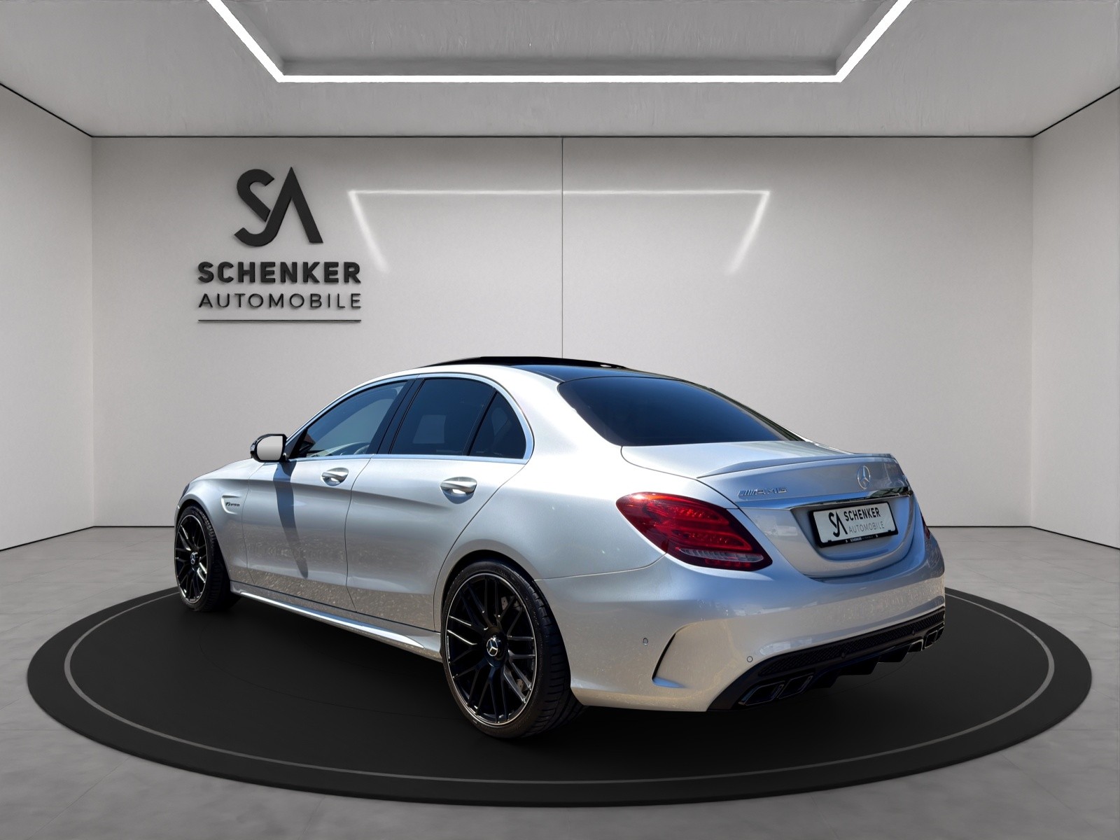 MERCEDES-BENZ C 63 AMG Speedshift V8 AMG-showroom-element-2