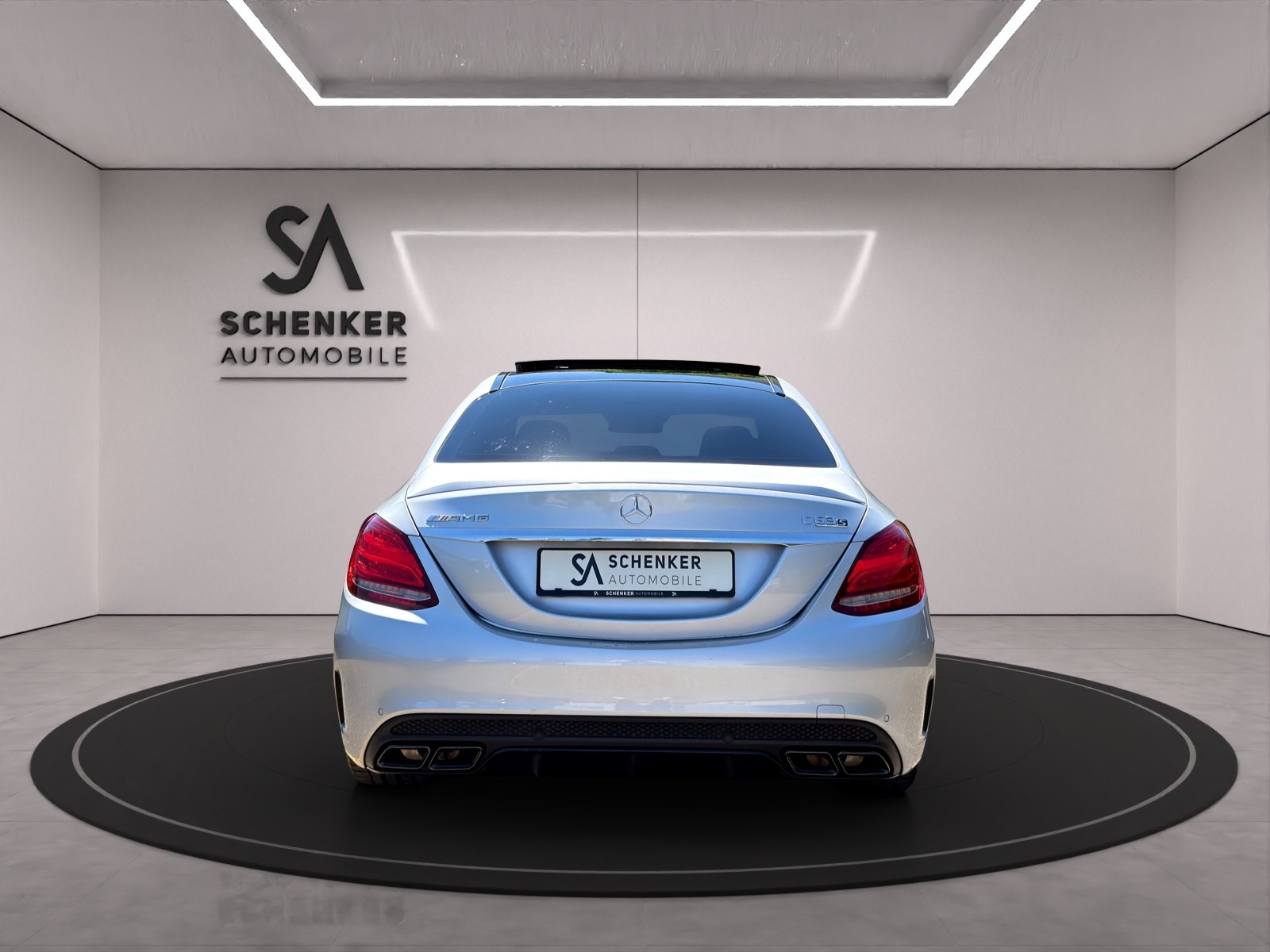 MERCEDES-BENZ C 63 AMG Speedshift V8 AMG-showroom-element-3