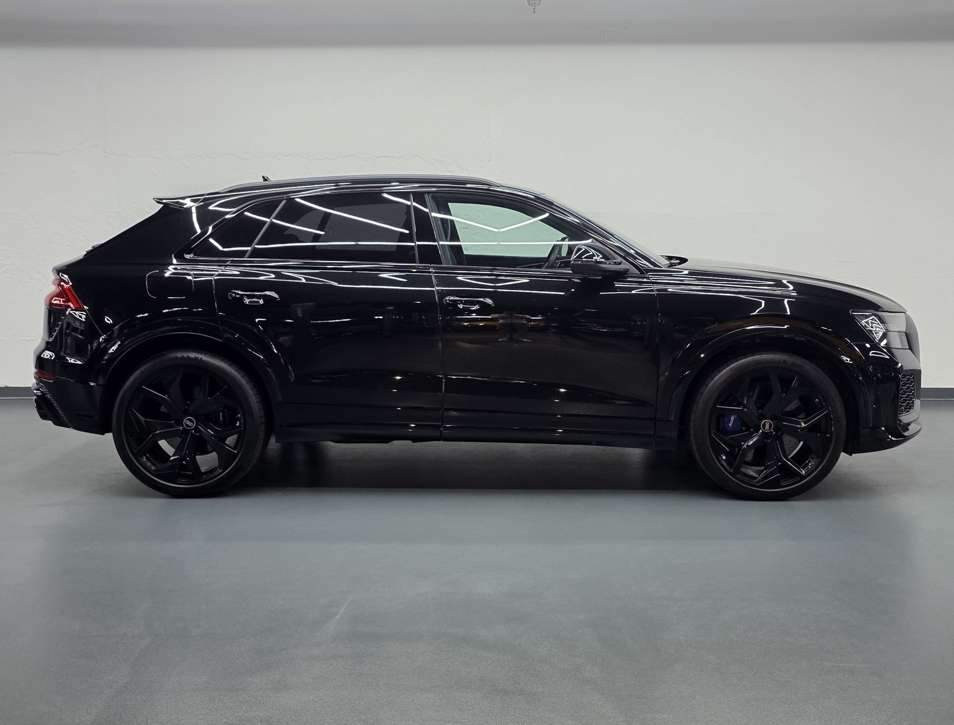 AUDI RS Q8 4.0 V8 TFSI quattro T-Tronic