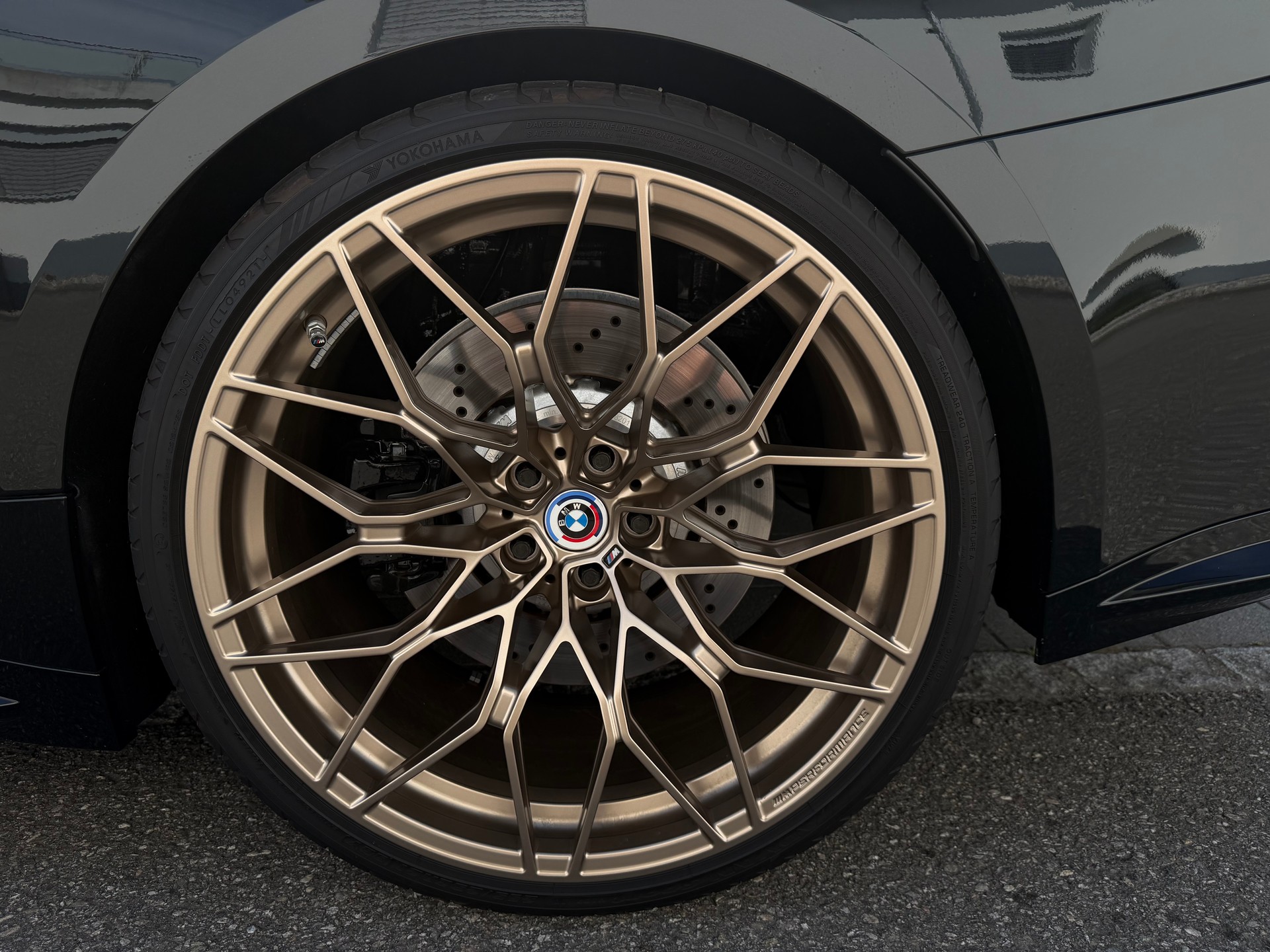 BMW M4 Cabrio Competition M xDrive-image-30