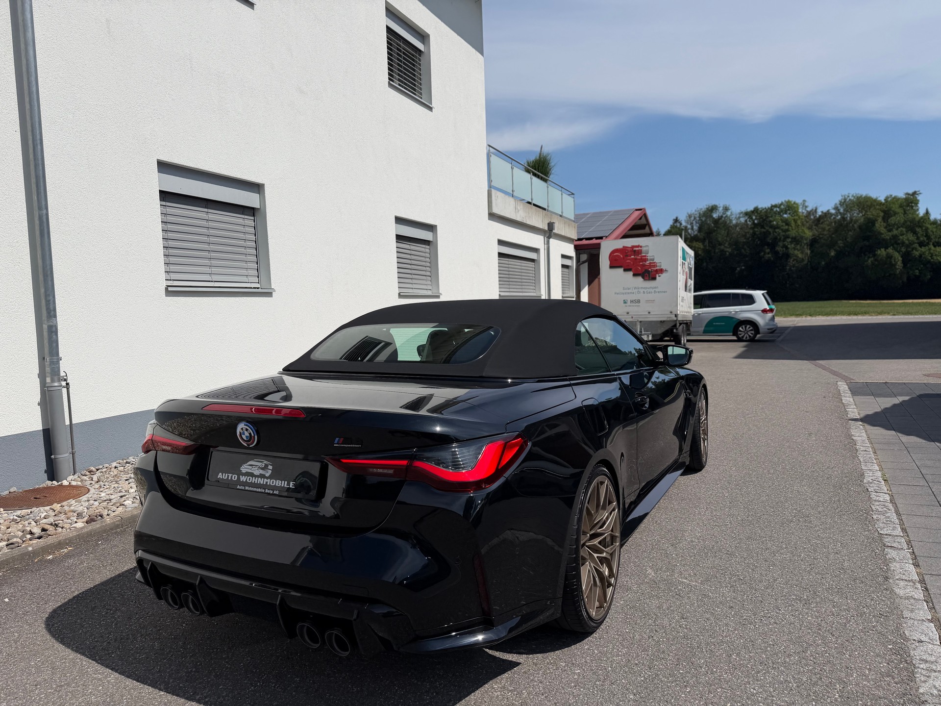 BMW M4 Cabrio Competition M xDrive-image-6