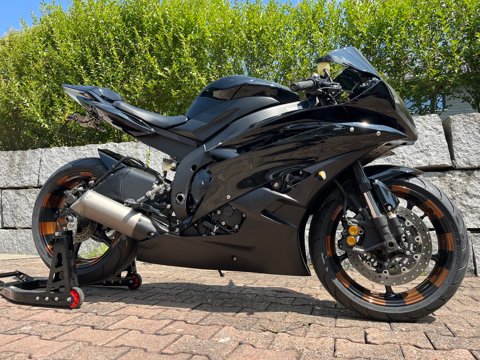 YAMAHA YZF-R6-image-5