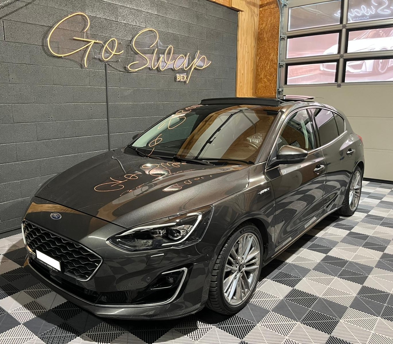 FORD Focus 2.0 TDCi Vignale Automatic-image-4