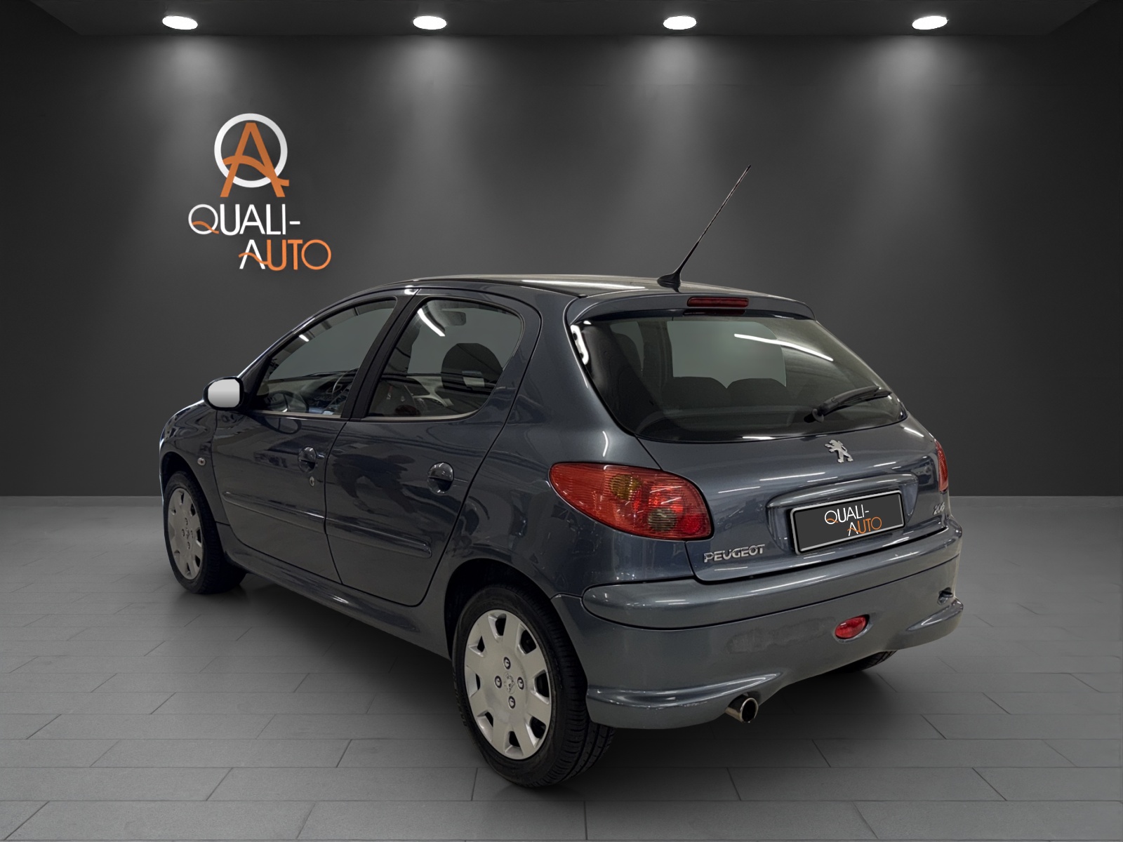 PEUGEOT 206 1.6 16V Exclusive Edition Automatic-showroom-element-3