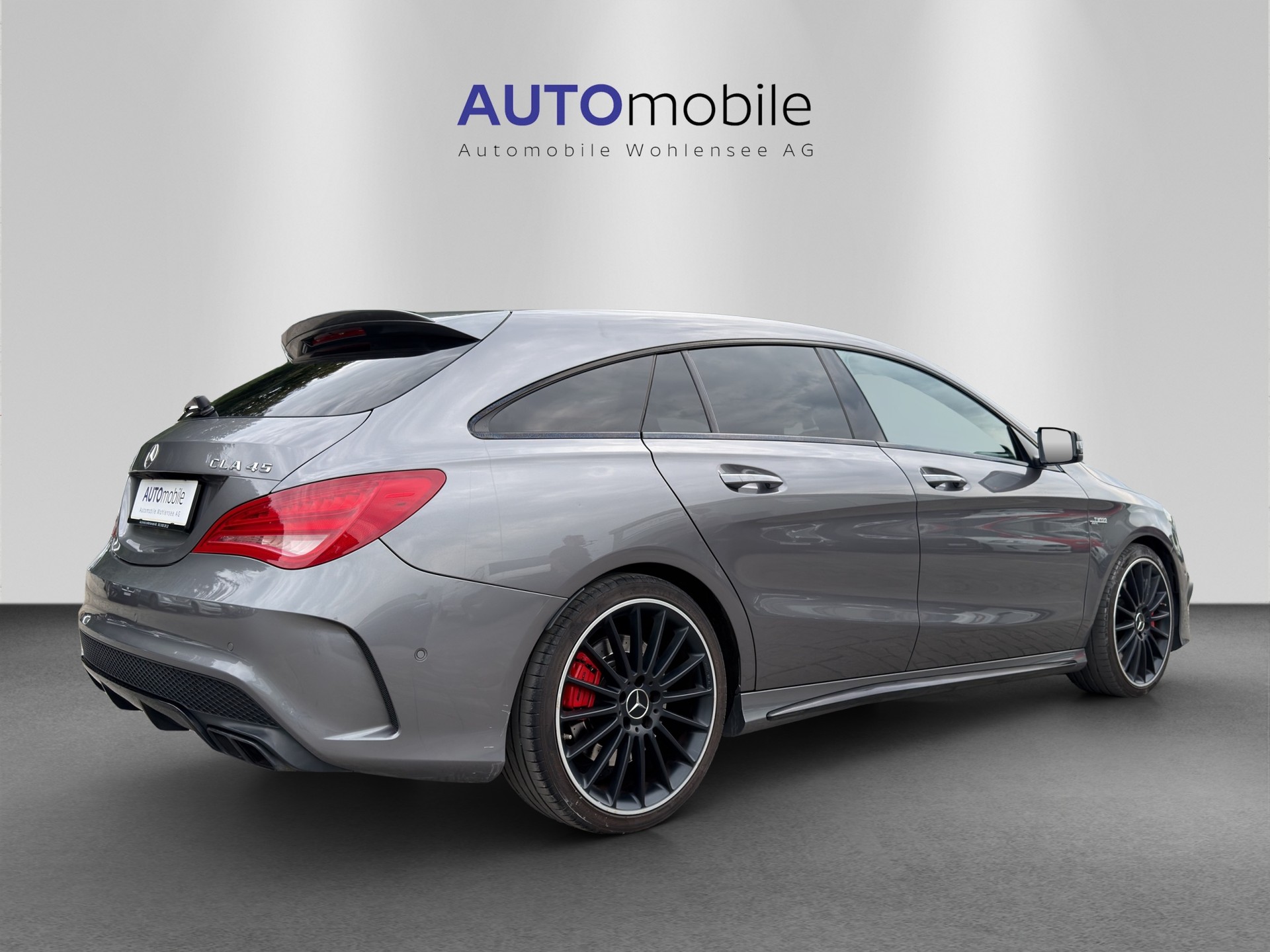 MERCEDES-BENZ CLA Shooting Brake 45 AMG 4Matic Speedshift-image-4