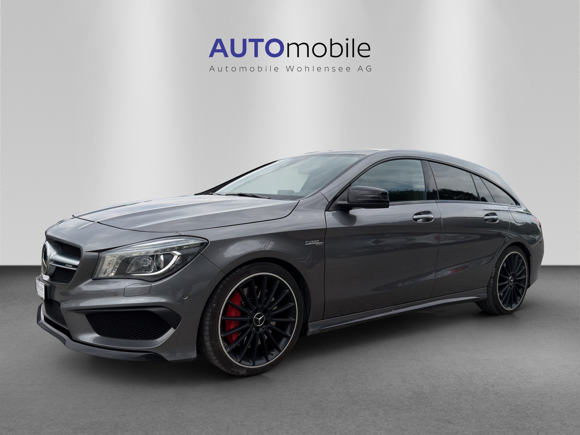MERCEDES-BENZ CLA Shooting Brake 45 AMG 4Matic Speedshift-showroom-element-1
