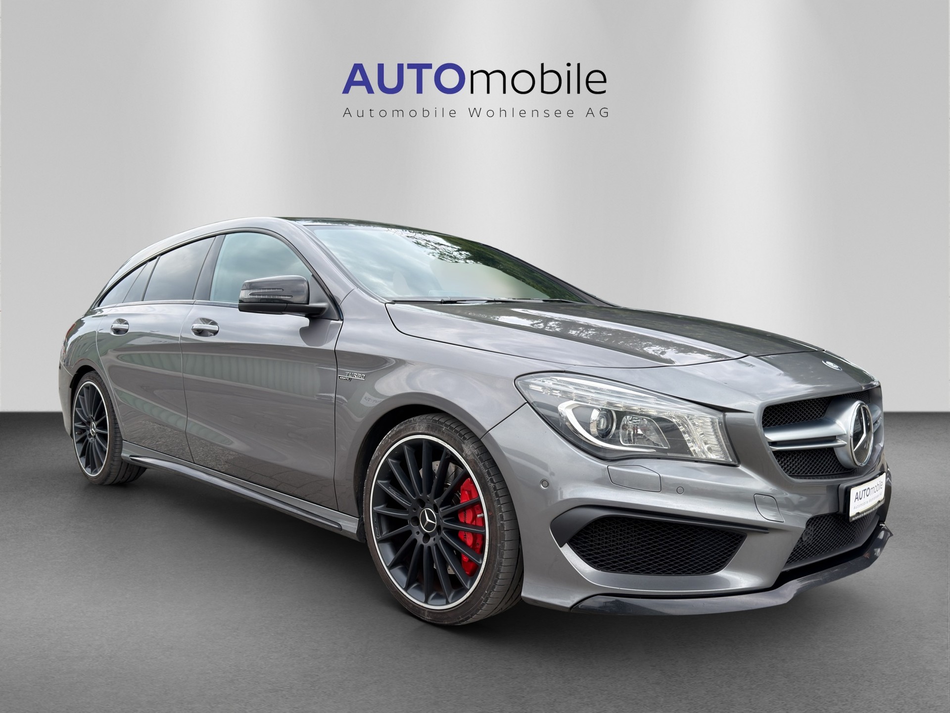 MERCEDES-BENZ CLA Shooting Brake 45 AMG 4Matic Speedshift-showroom-element-3