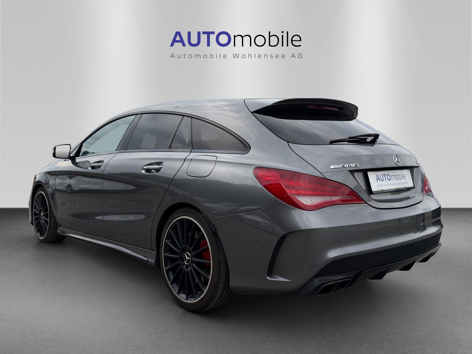MERCEDES-BENZ CLA Shooting Brake 45 AMG 4Matic Speedshift-image-6