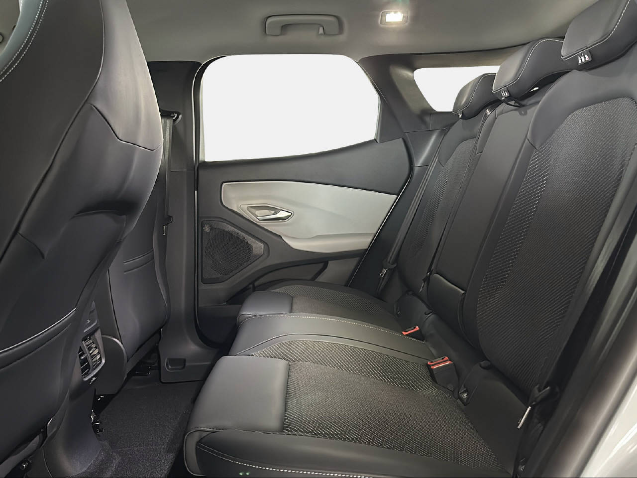 FORD Explorer Extended Range Premium AWD-image-13