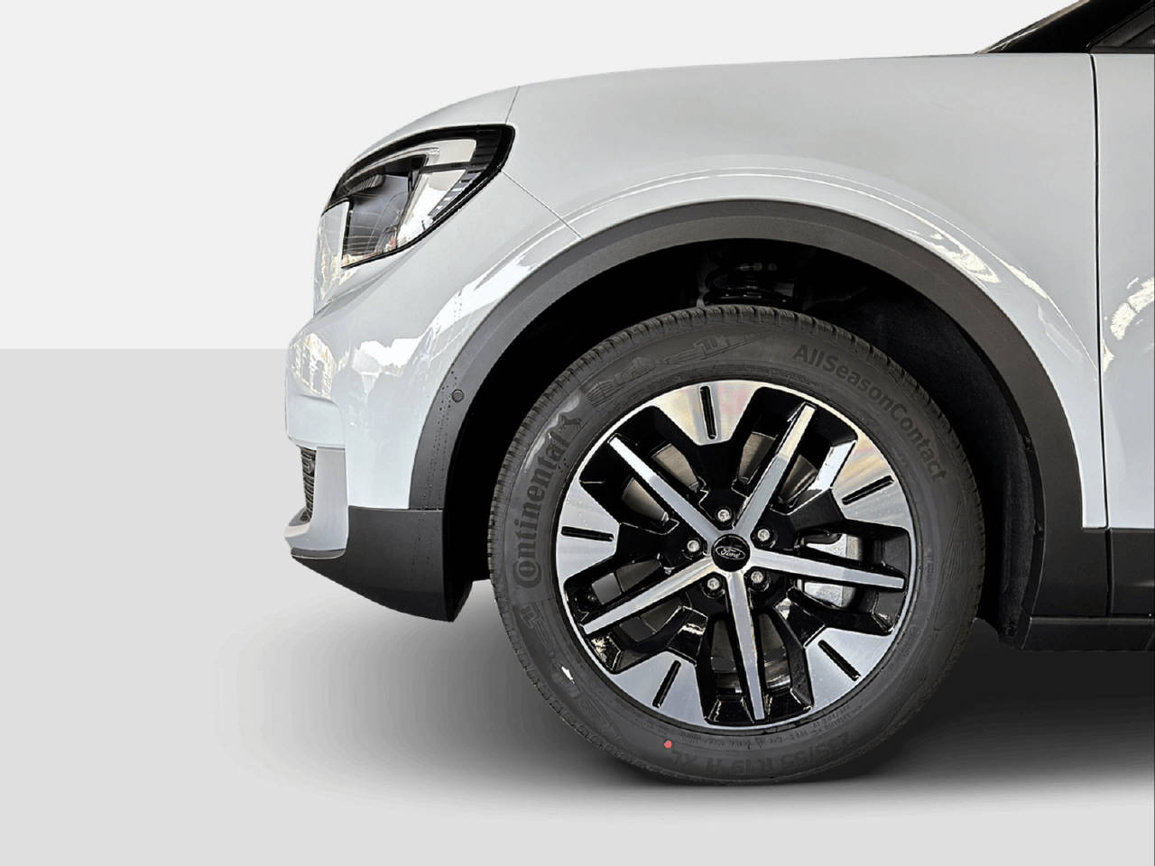 FORD Explorer Extended Range Premium AWD-image-7