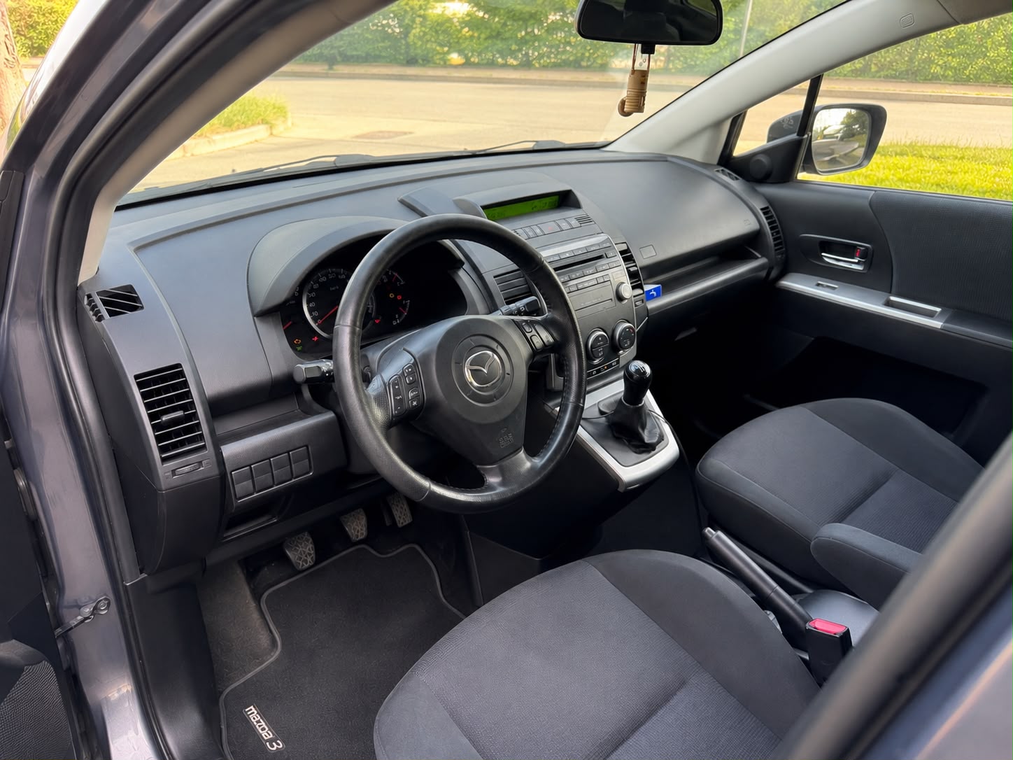 MAZDA 5 2.0d 16V Sport-image-4
