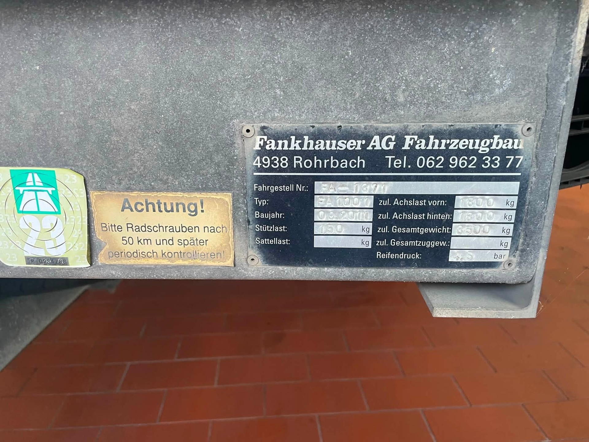 FANKHAUSER FA-1001 2 Achsen mit Hebebühne-image-7