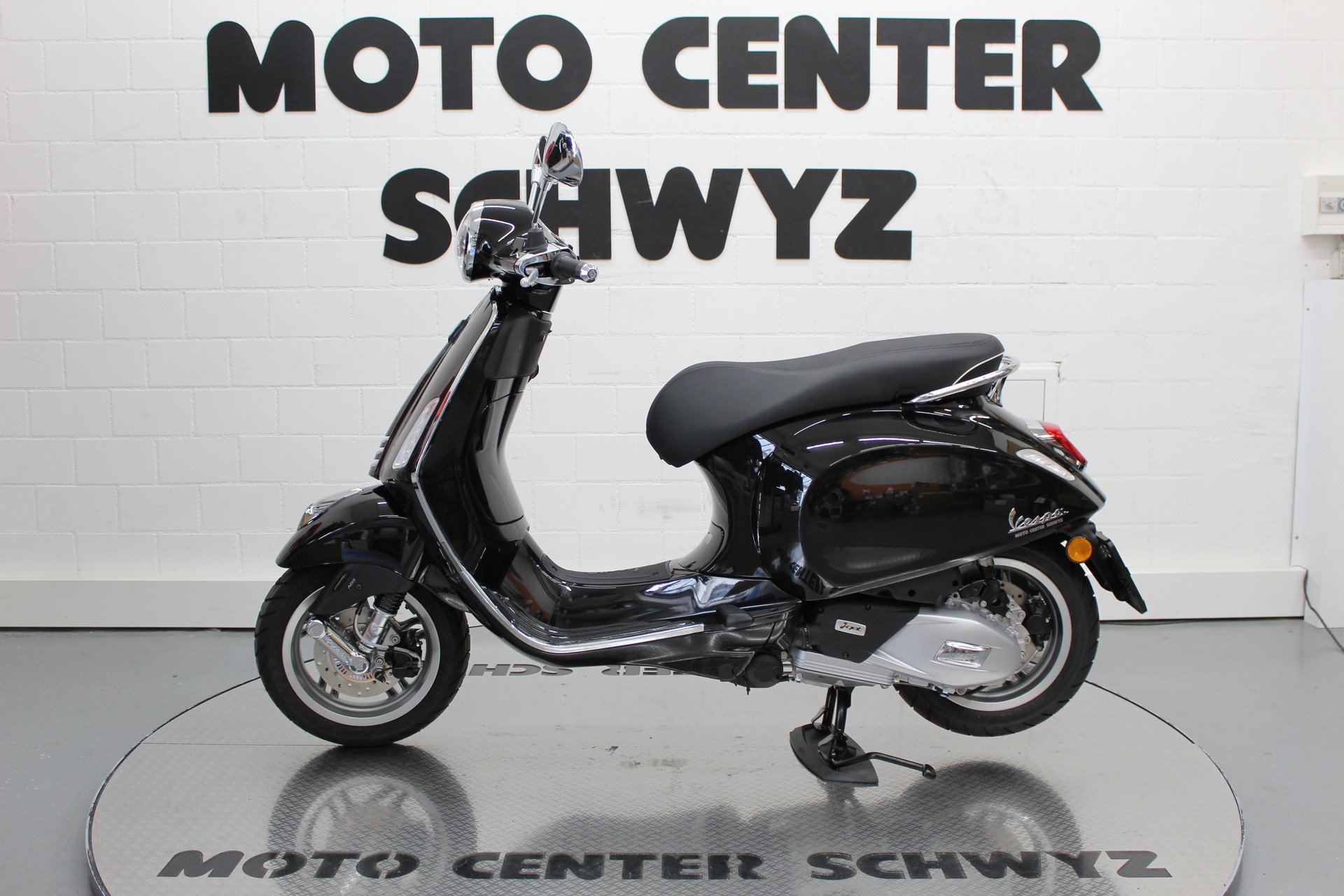 PIAGGIO Vespa Primavera 125-image-4