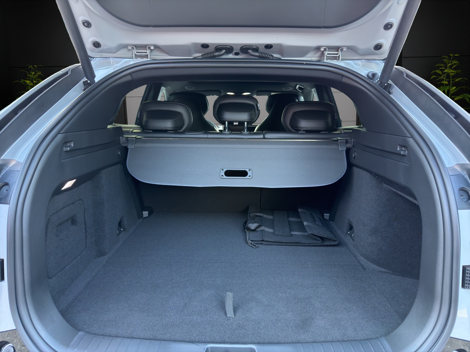 MAZDA CX-6e Takumi-image-5