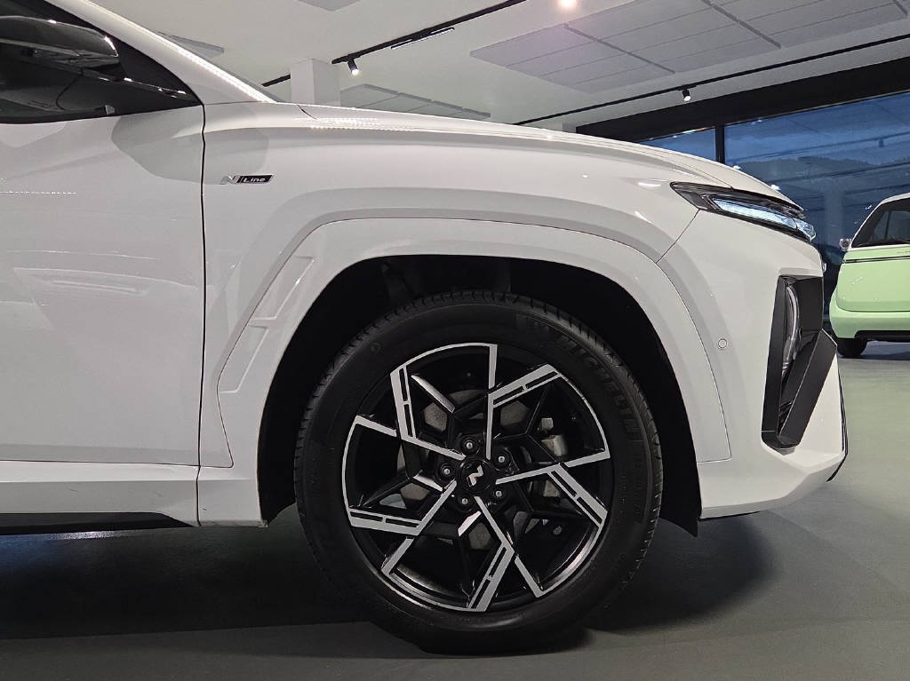 HYUNDAI Tucson 1.6 T-GDi N-Line LUX.pack 4WD-image-13