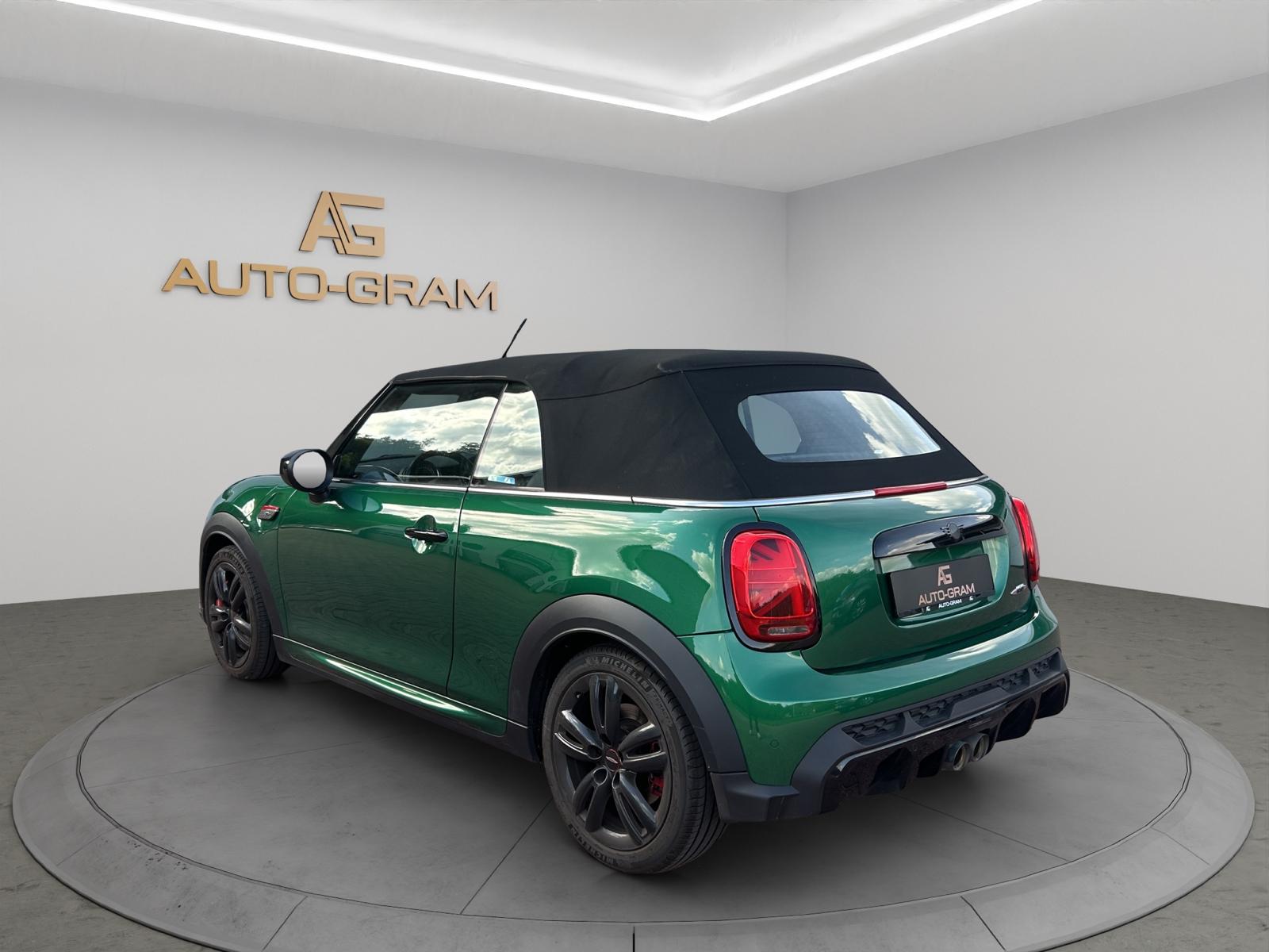 MINI Cooper John Cooper Works Steptronic-showroom-element-2