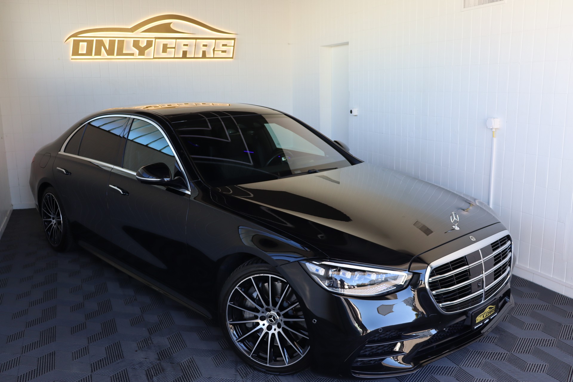 MERCEDES-BENZ S 400 D L AMG LINE 9G-TRONIC * LANGVERSION * 4D BURMESTER * FOND-ENTERTAINMENT * FAHRASSISTENZ-PAKET * 360 GRAD PARK-PAKET *-image-5