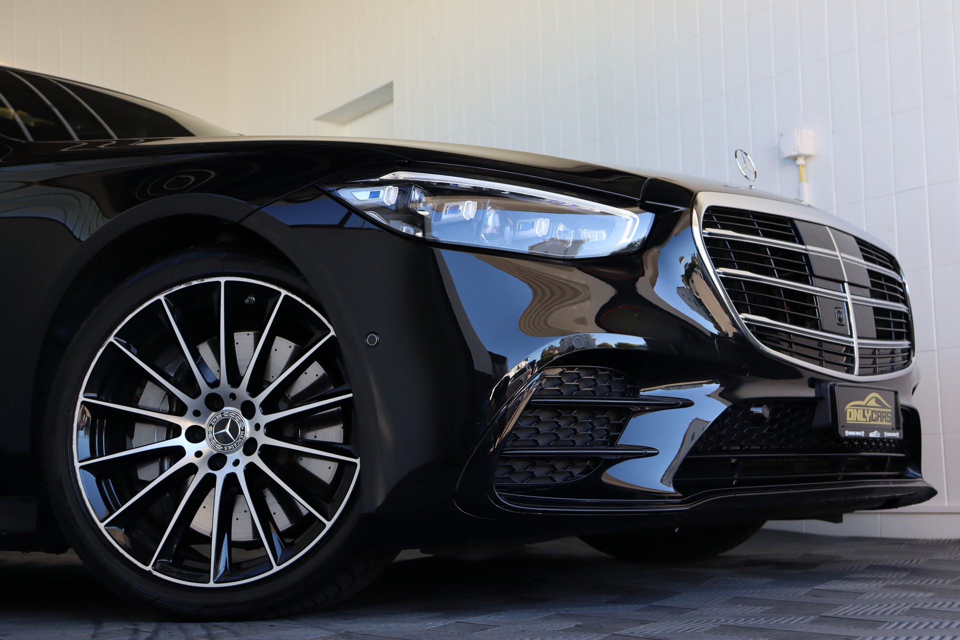 MERCEDES-BENZ S 400 D L AMG LINE 9G-TRONIC * LANGVERSION * 4D BURMESTER * FOND-ENTERTAINMENT * FAHRASSISTENZ-PAKET * 360 GRAD PARK-PAKET *-image-4