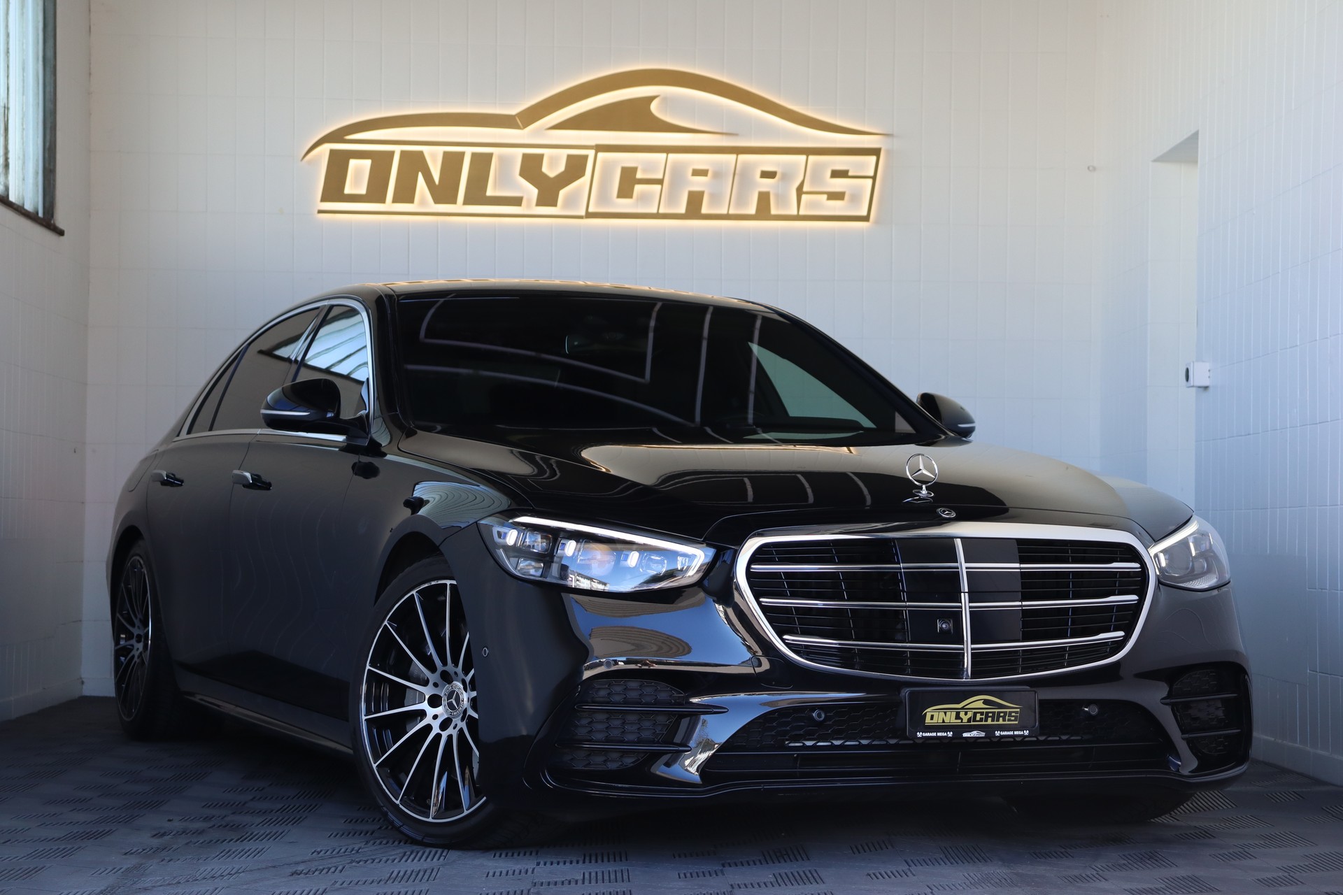 MERCEDES-BENZ S 400 D L AMG LINE 9G-TRONIC * LANGVERSION * 4D BURMESTER * FOND-ENTERTAINMENT * FAHRASSISTENZ-PAKET * 360 GRAD PARK-PAKET *
