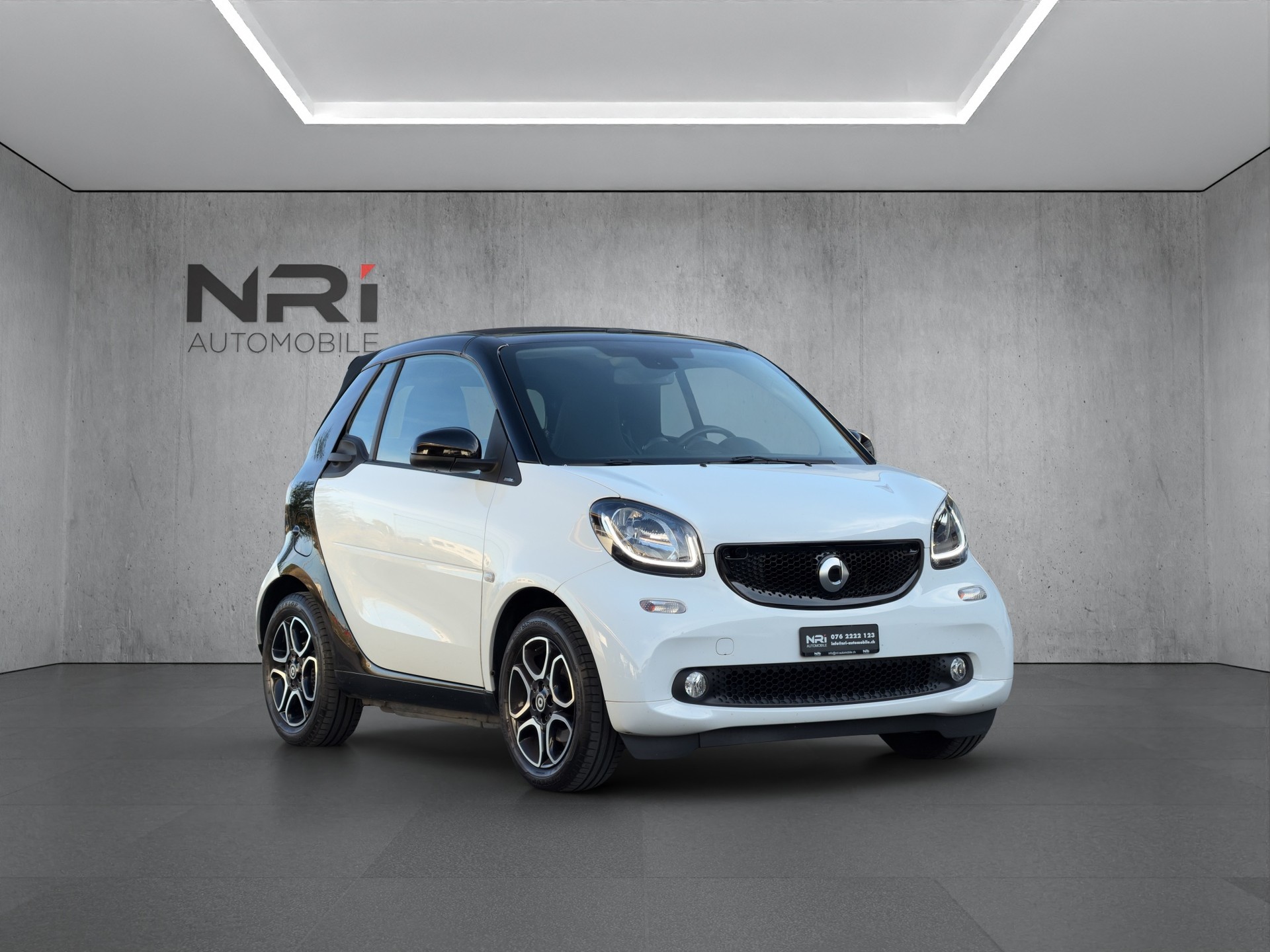 SMART Fortwo Cabrio 1.0 71 Passion twinamic-showroom-element-2