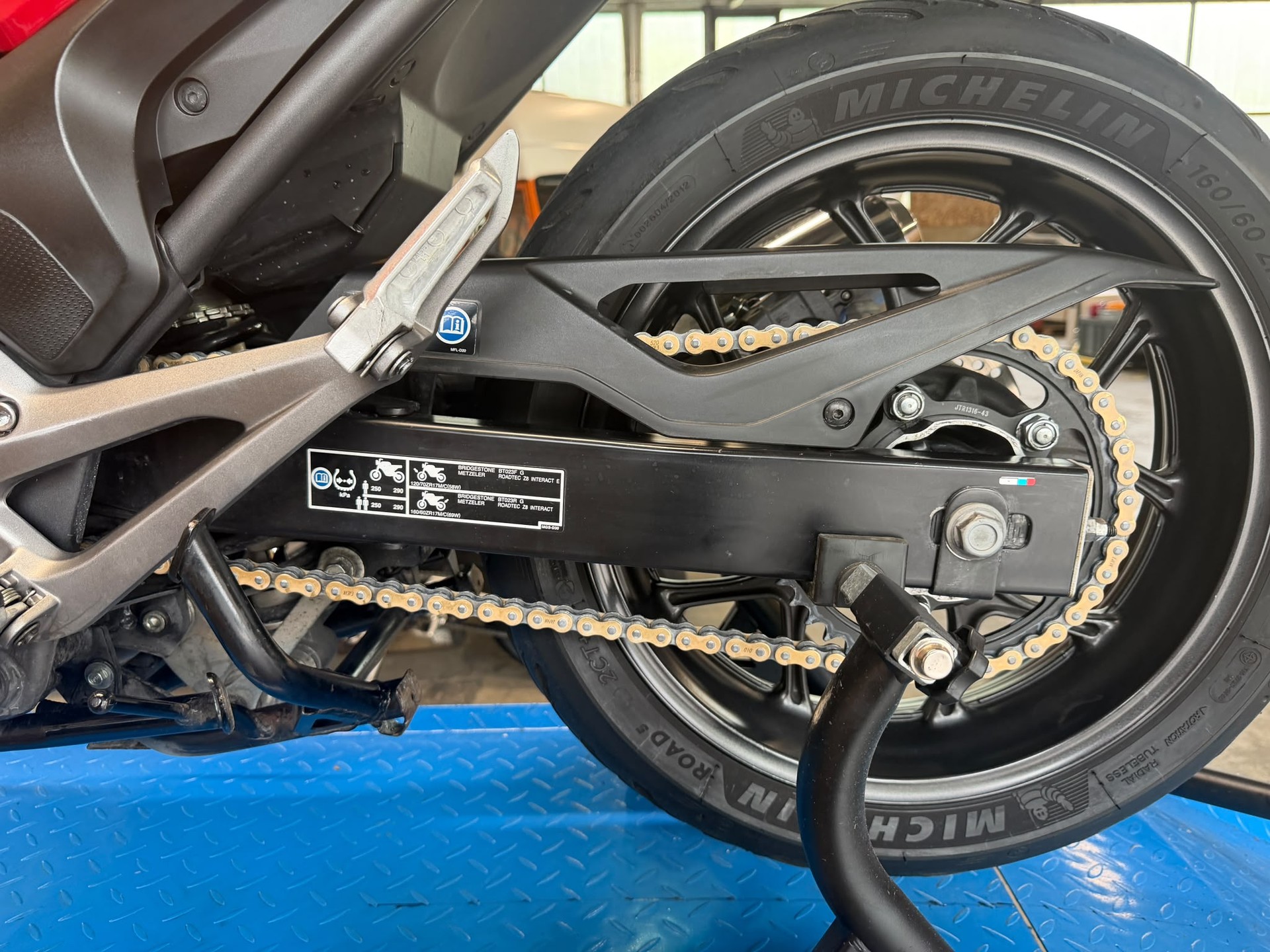 HONDA NC 750S-image-2