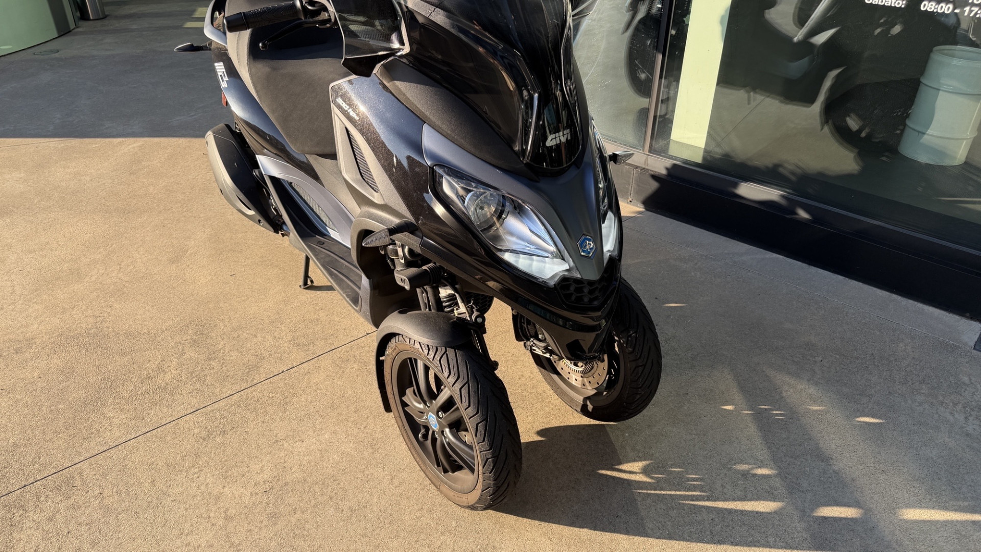 PIAGGIO MP3 300 HPE-image-3
