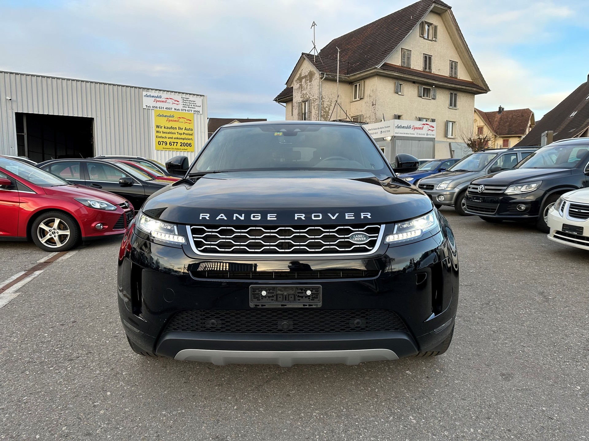 LAND ROVER Range Rover Evoque R-Dynamic D 150 HSE AT9
