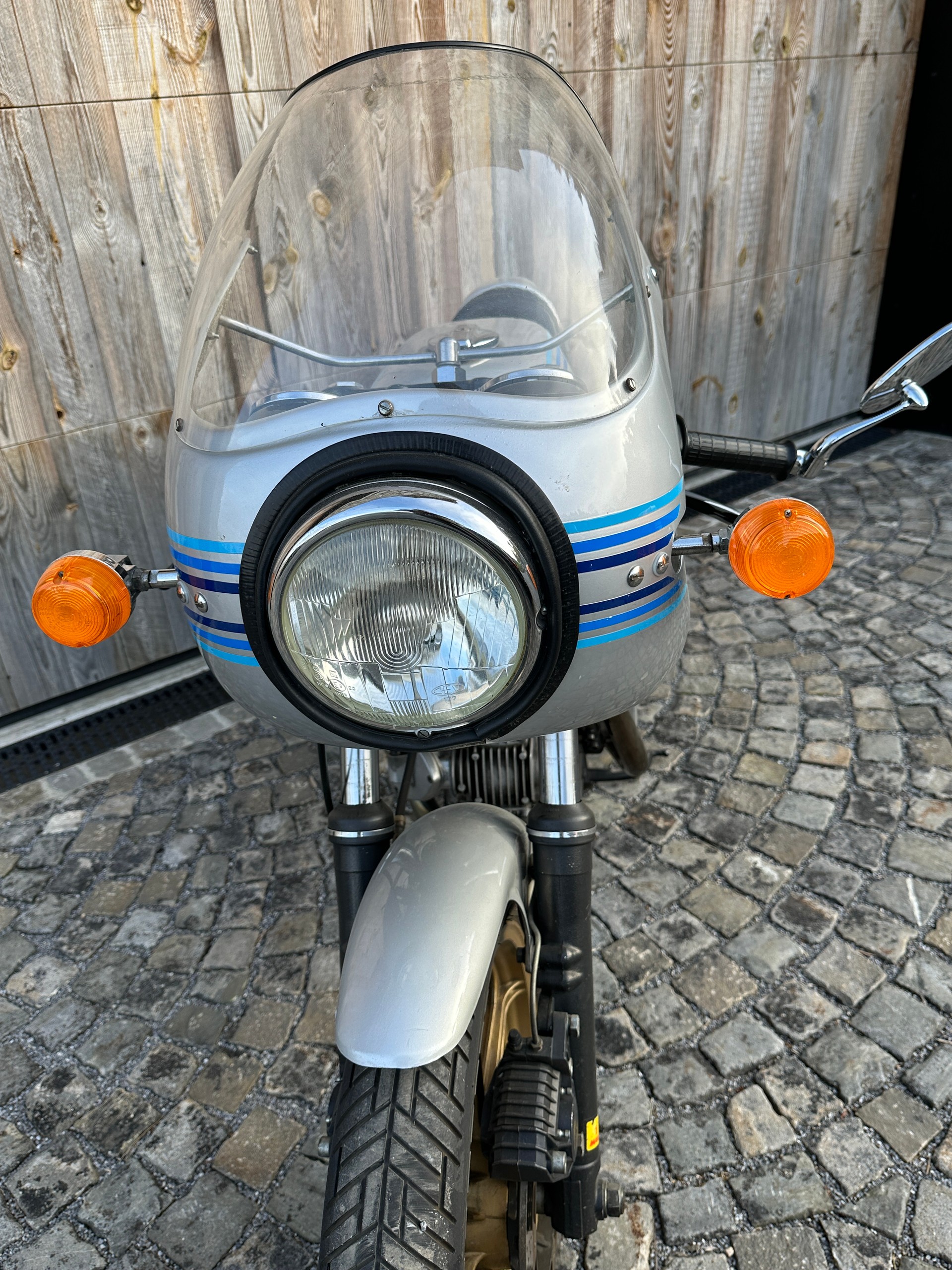 DUCATI 900SS-image-2