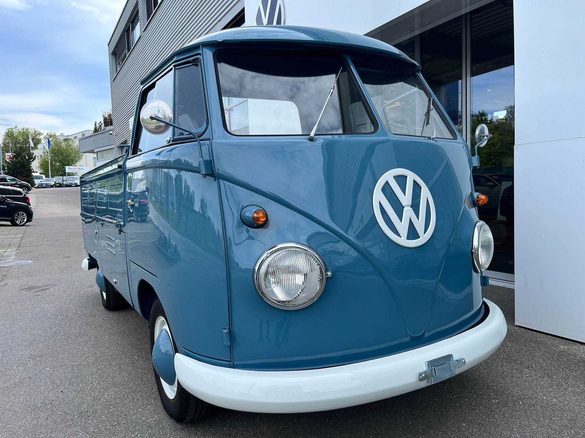 VW VW 26-Pick UP-image-1