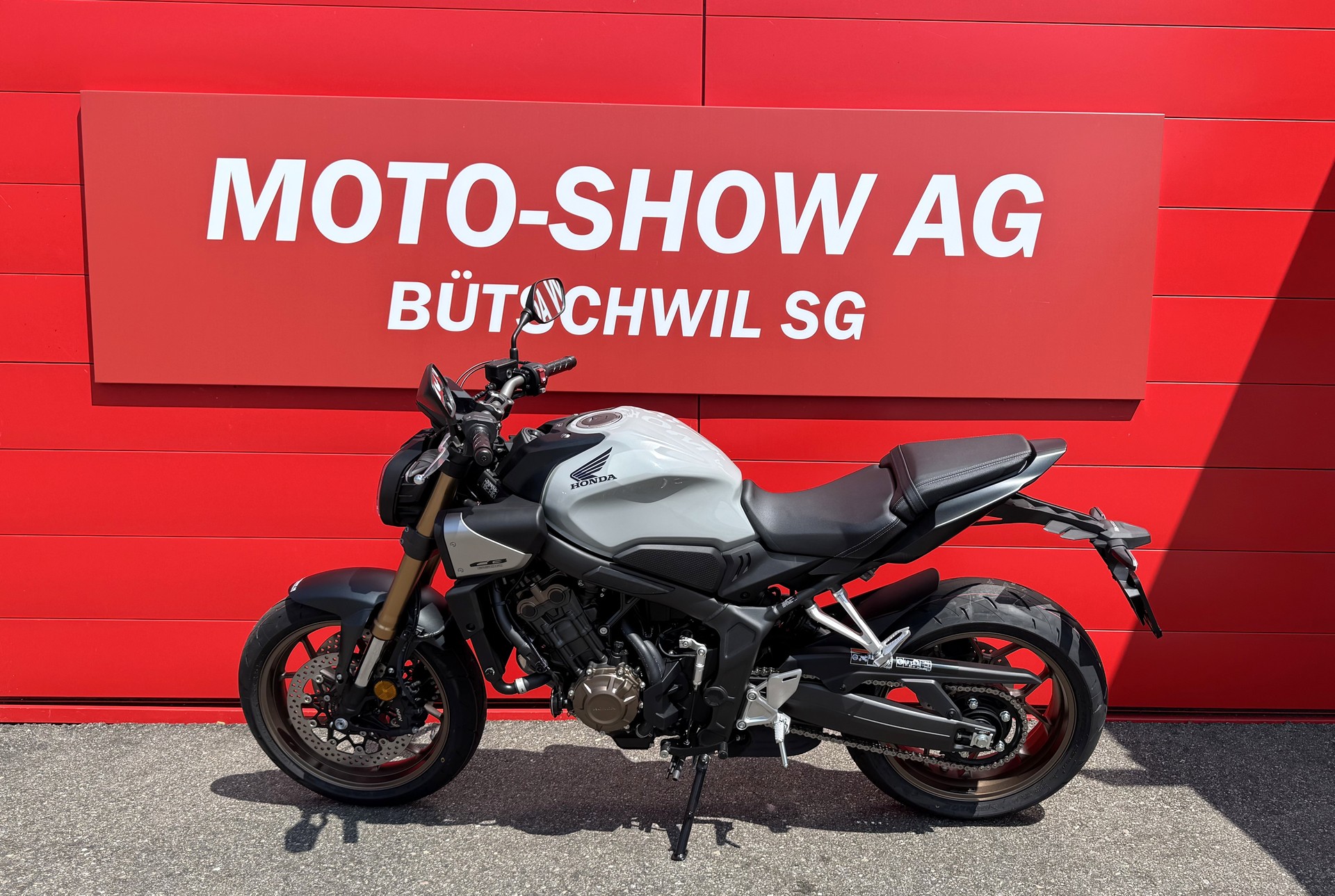 HONDA CBR 650 R-image-3