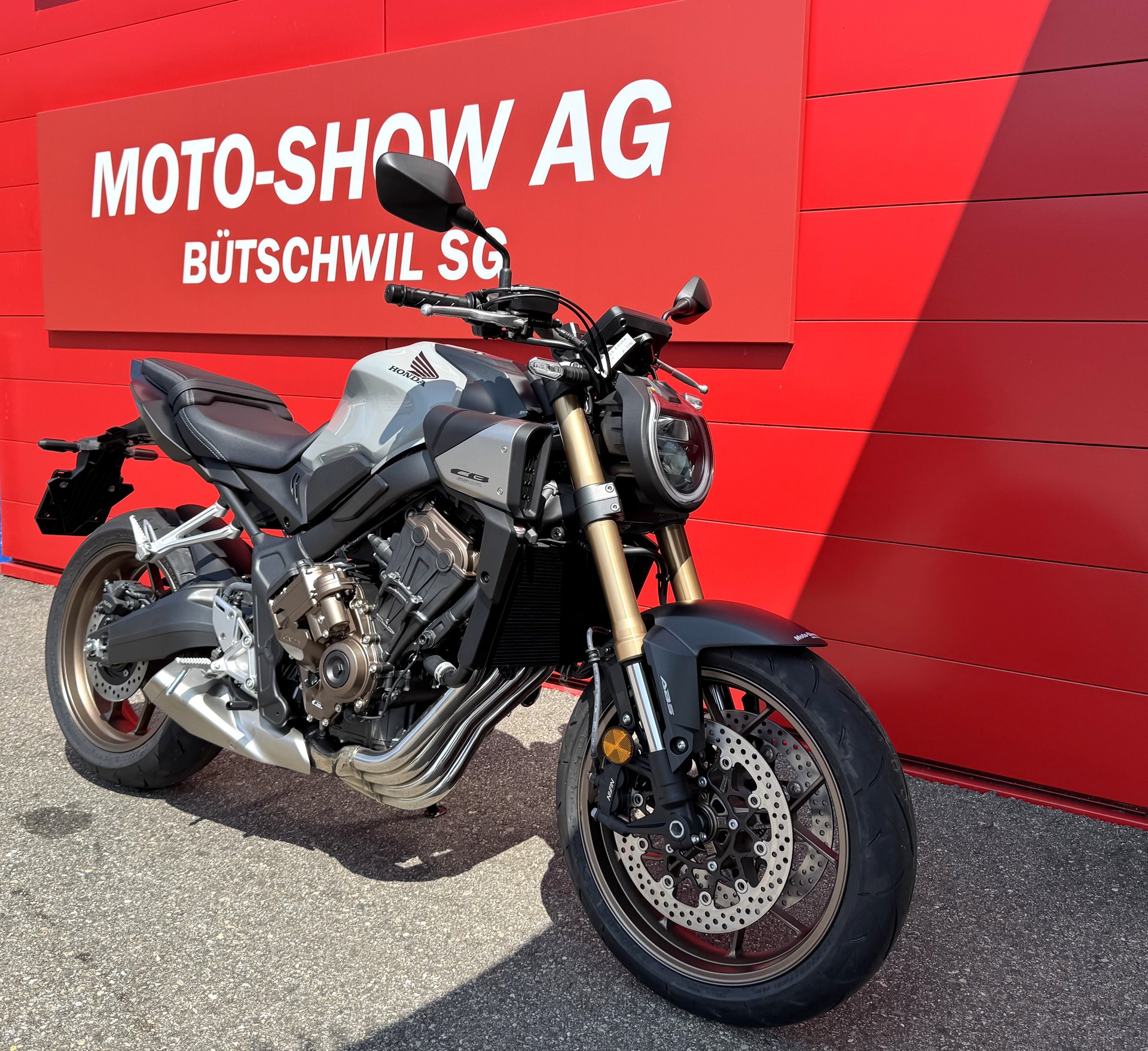 HONDA CBR 650 R-image-1