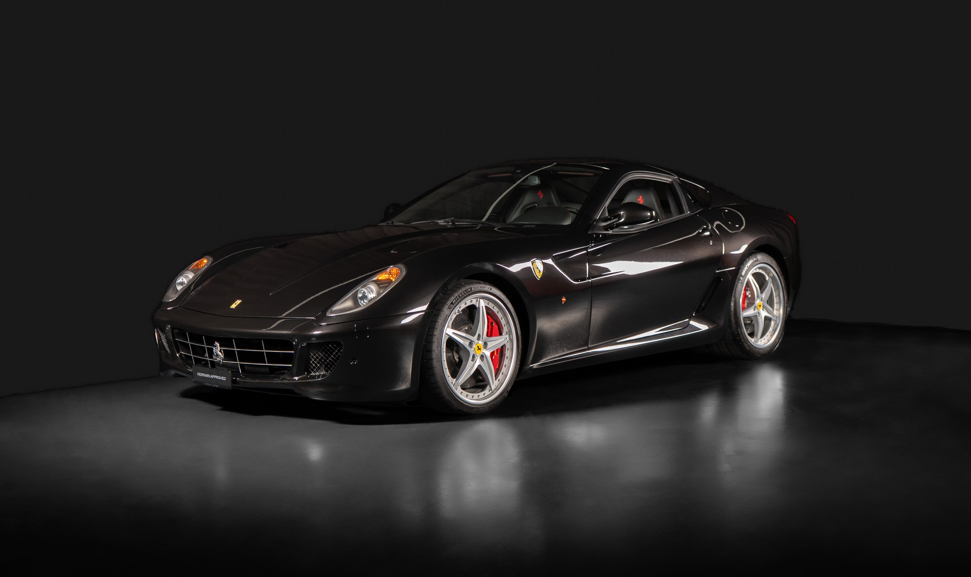 FERRARI 599 GTB HGTE ab Werk-showroom-element-2