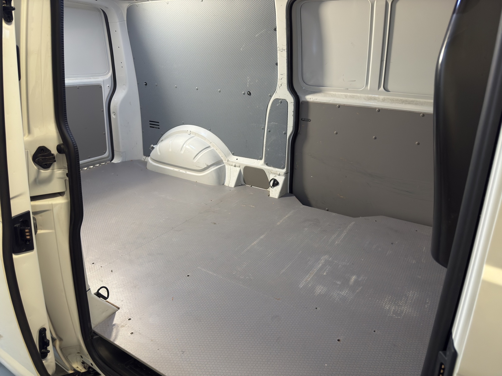 VW VW T6 Kaw. 3400 2.0 TDI 150-image-10