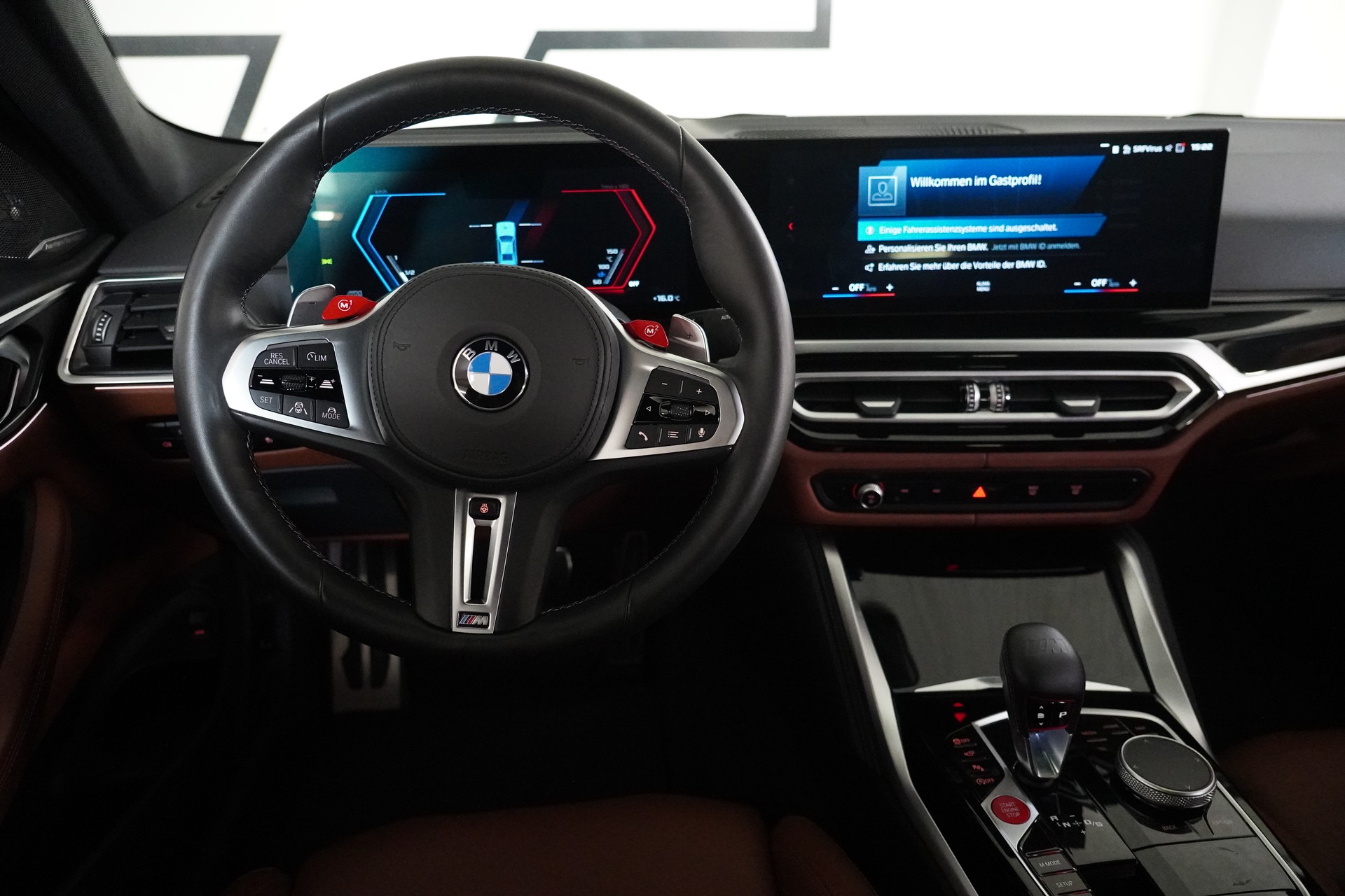 BMW M4 Coupé Competition M xDrive-image-19