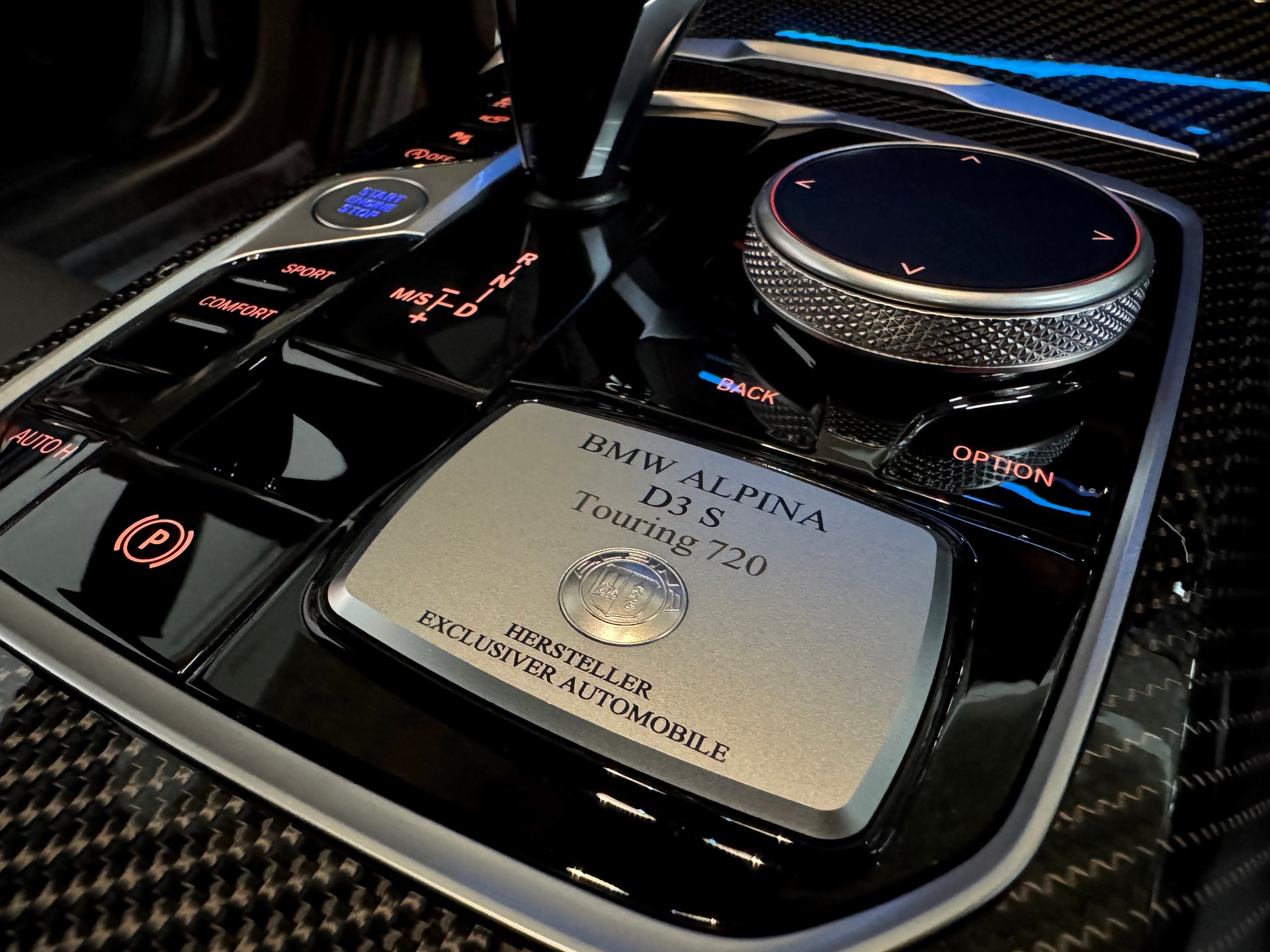 BMW-ALPINA D3 S BiTurbo Touring 3.0d xDrive / dÄHLer Federn-image-7