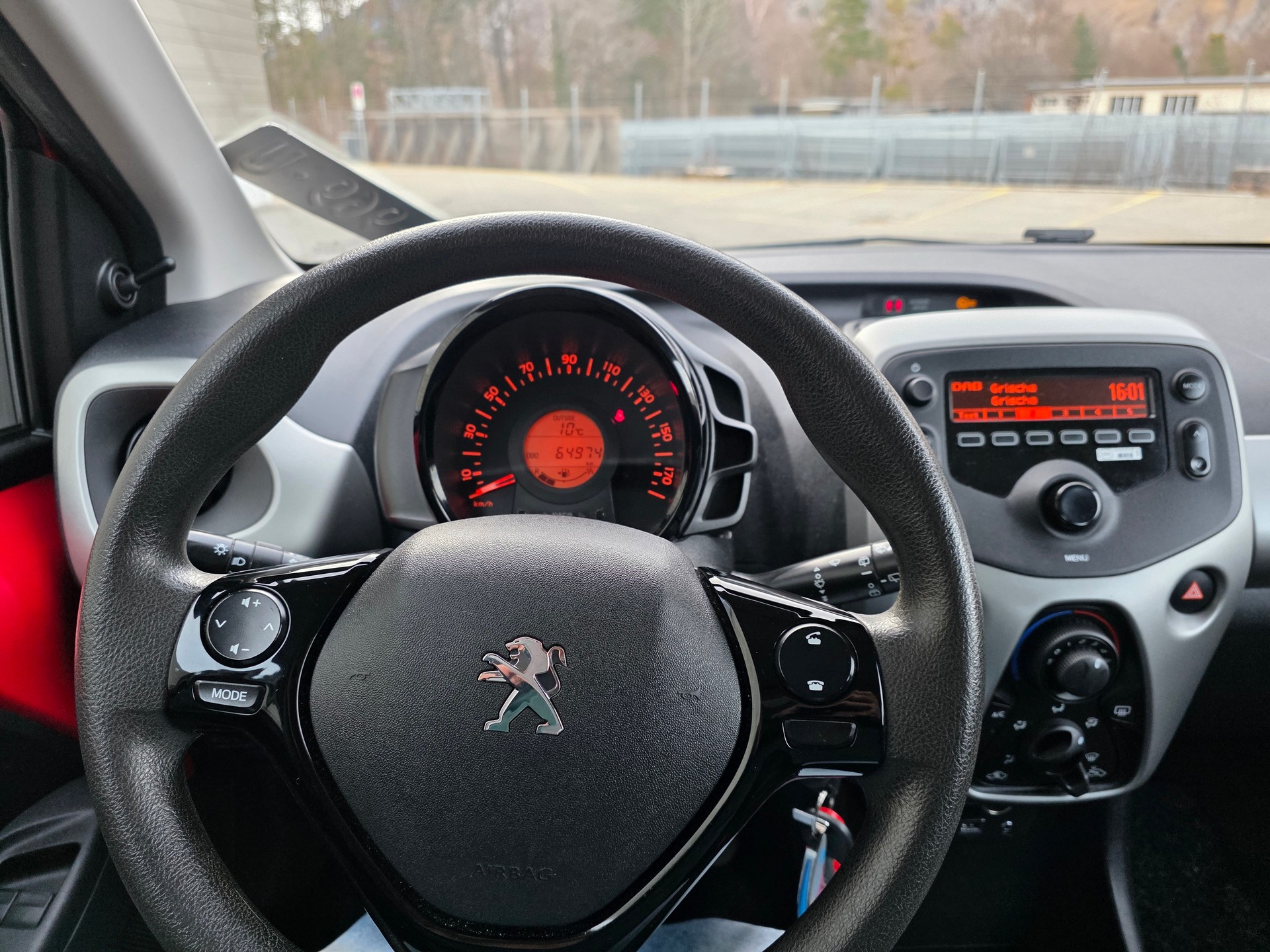 PEUGEOT 108 1.0 VTi Active Top-image-19