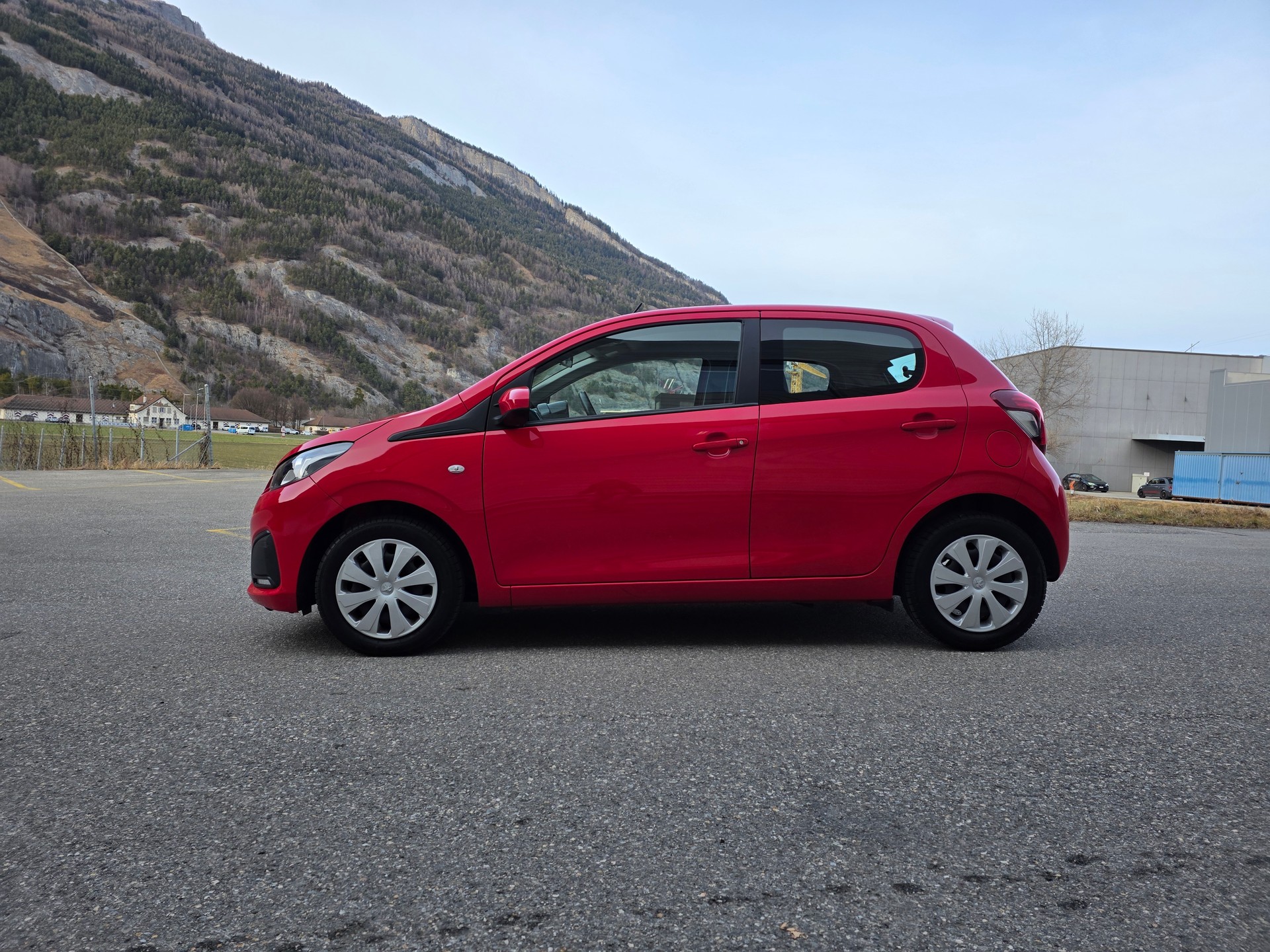 PEUGEOT 108 1.0 VTi Active Top-image-12