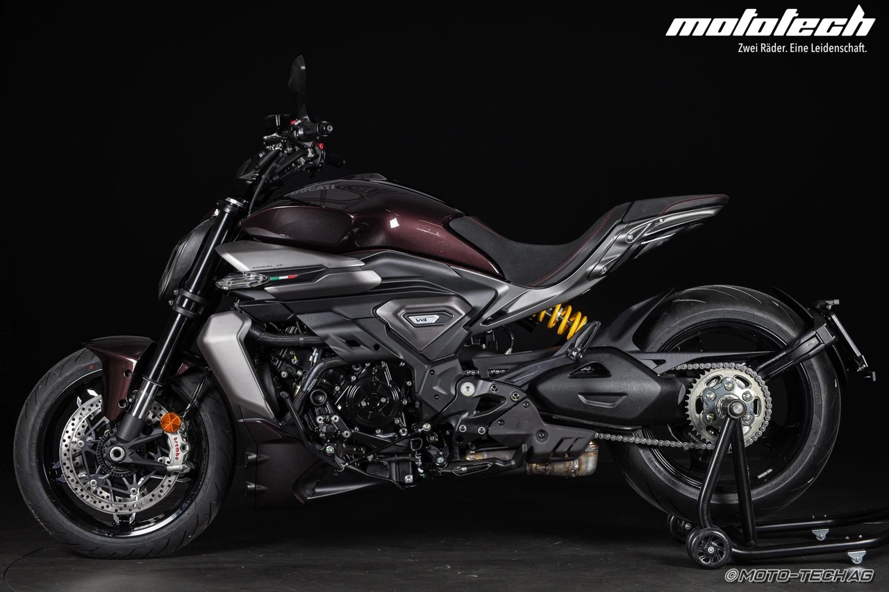 DUCATI X Diavel V4 / 4 JAHRE GARANTIE-image-5