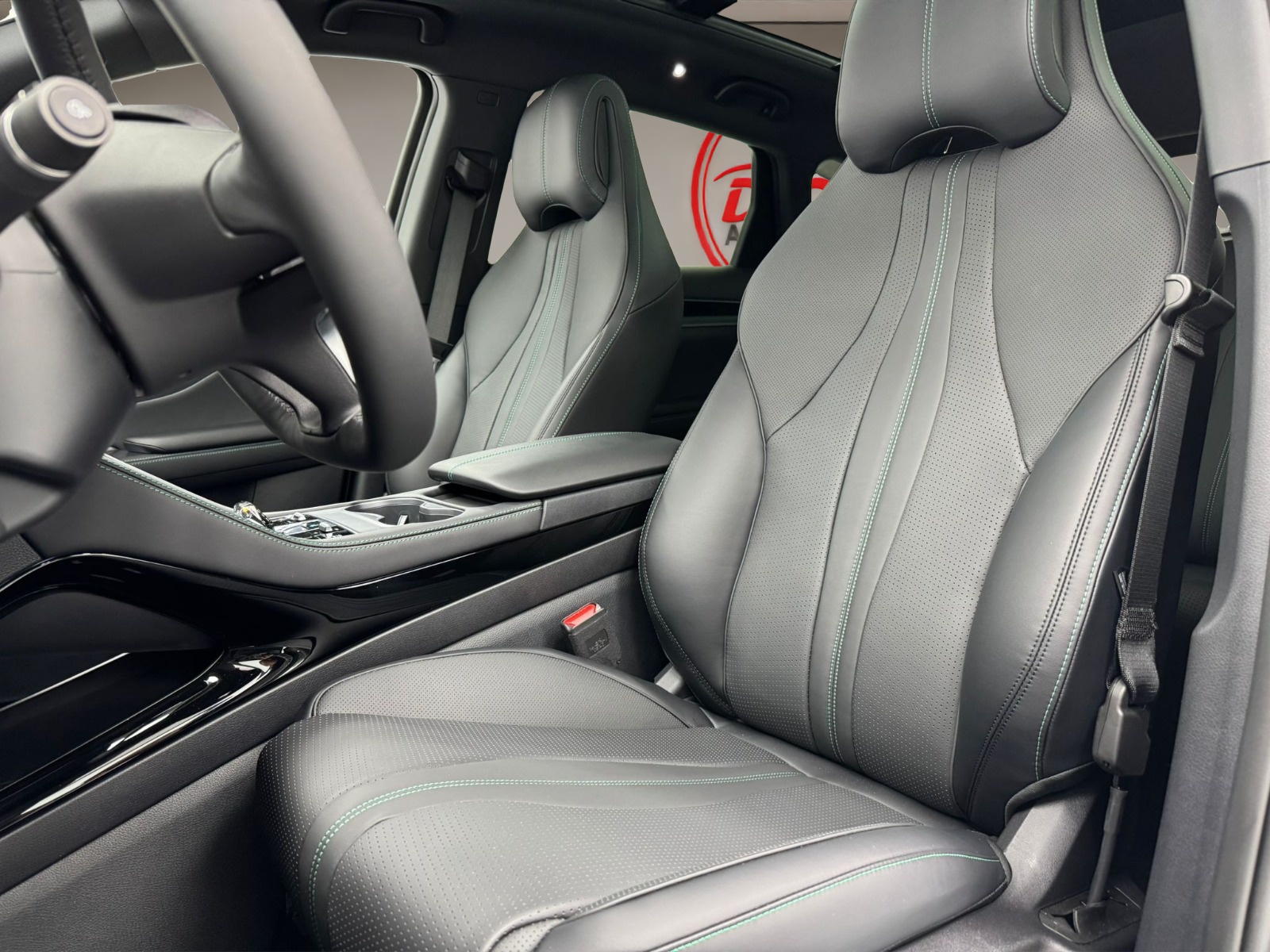 BYD Seal U DM-i Design AWD-image-13